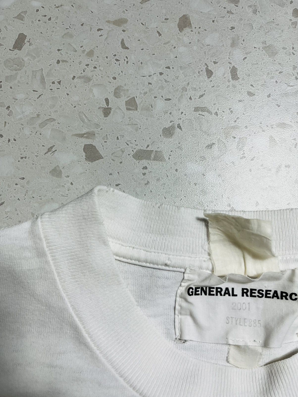 General Research Vintage General research distress t shirt Size US M / EU 48-50 / 2 - 7 Thumbnail