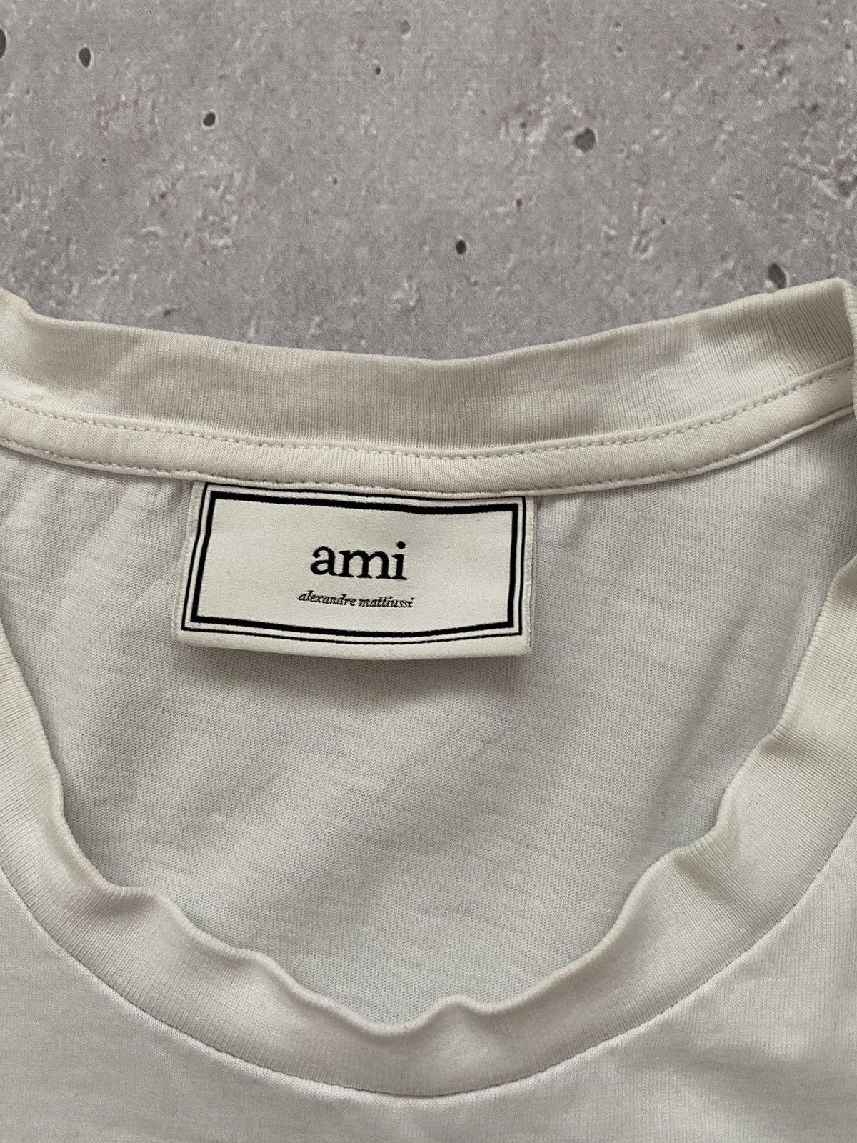 AMI ⛔️Rare AMI Big Logo white t shirt tee ,retro hype ,Y2K Size US M / EU 48-50 / 2 - 4 Thumbnail