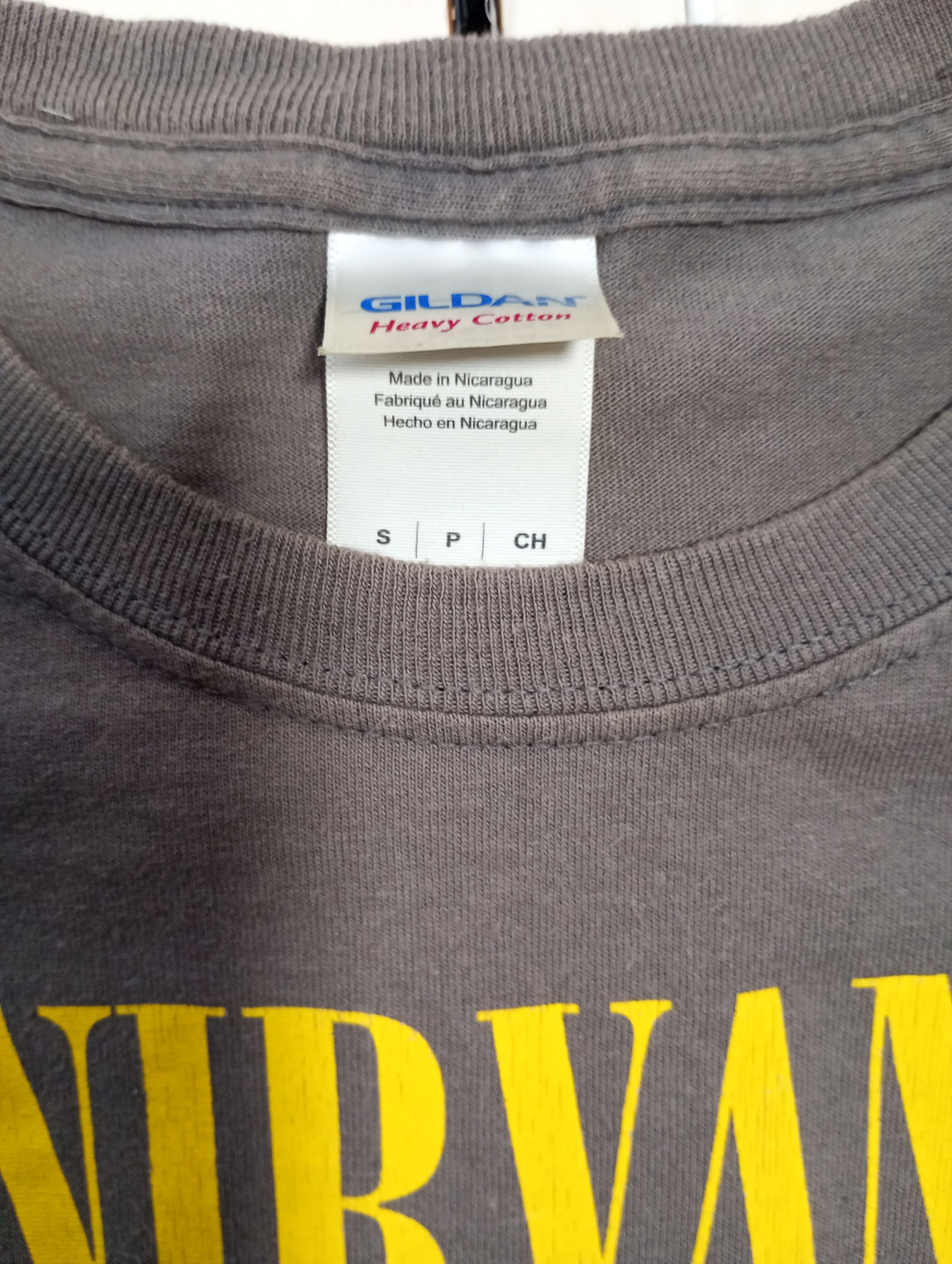 Gildan Nirvana Smile Gildan T-Shirt 2003 Size US S / EU 44-46 / 1 - 9 Thumbnail