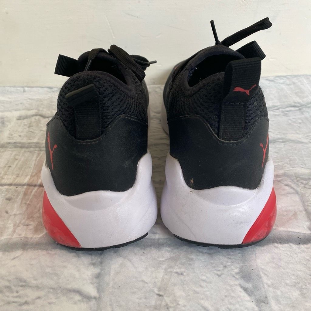 Puma Puma men 9.5 tie up running shoes black & red Size US 9.5 / EU 42-43 - 6 Thumbnail