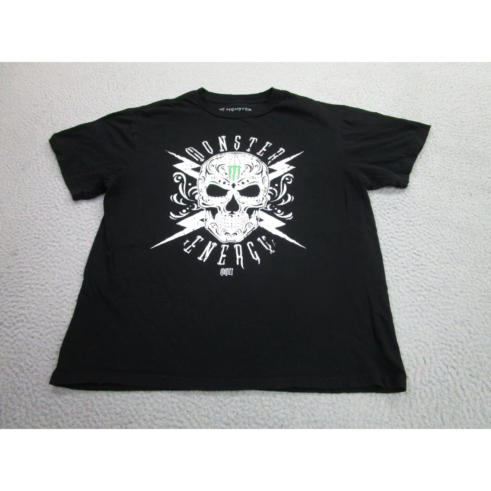 Vintage Monster Energy Shirt Mens Large Black Skull Lightning Graphic Horror Tee Size US L / EU 52-54 / 3 - 2 Thumbnail