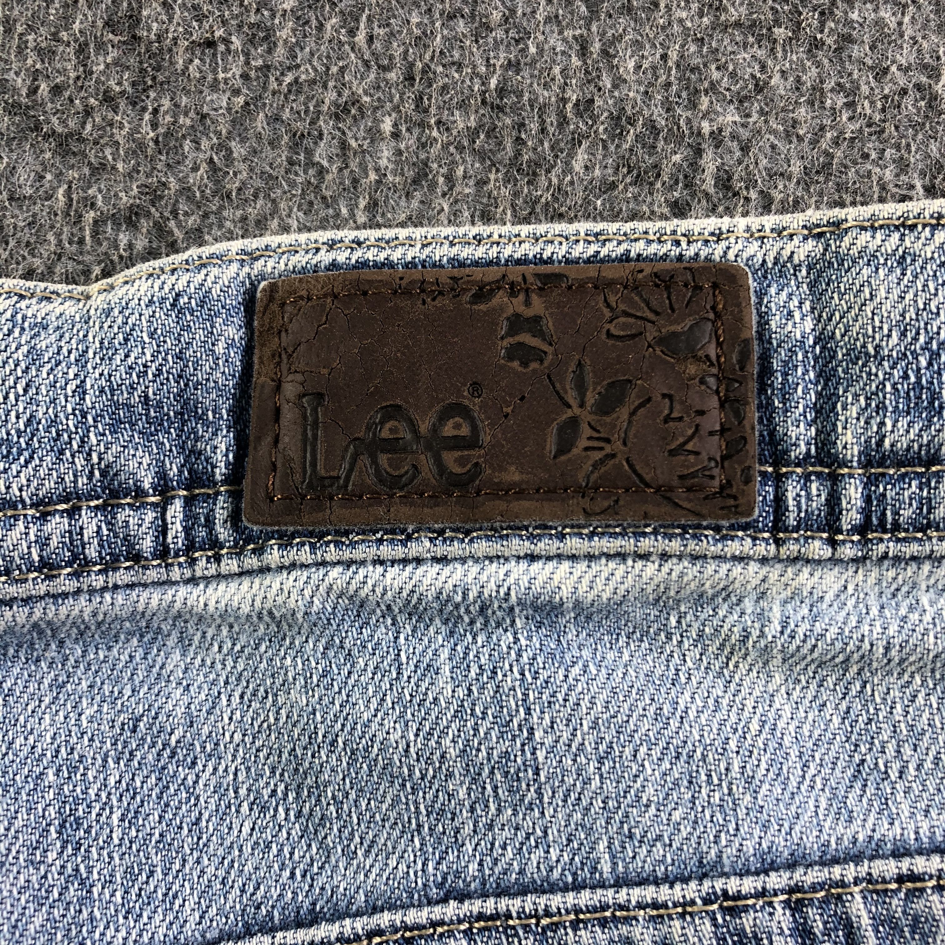 Levi's Vintage Blue Wash Lee Jeans-J3324 Size US 40 / EU 56 - 5 Thumbnail