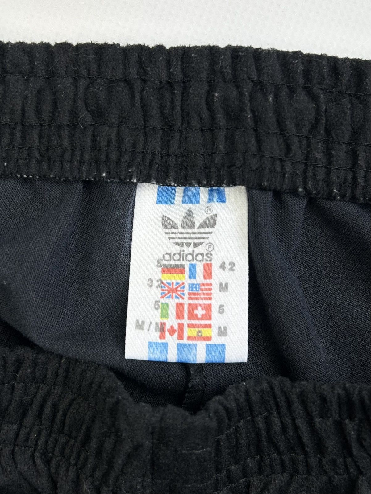 Adidas × Vintage rare Vintage 80-90s Adidas Velor Shorts Black Size US 32 / EU 48 - 7 Thumbnail
