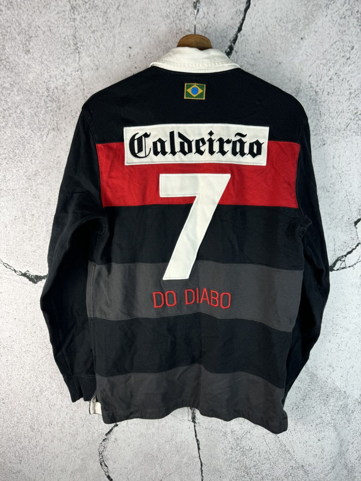 Vintage Nike Brasil Canarinho Caldeirao do Diabo T Shirt Size US S / EU 44-46 / 1 - 1 Thumbnail