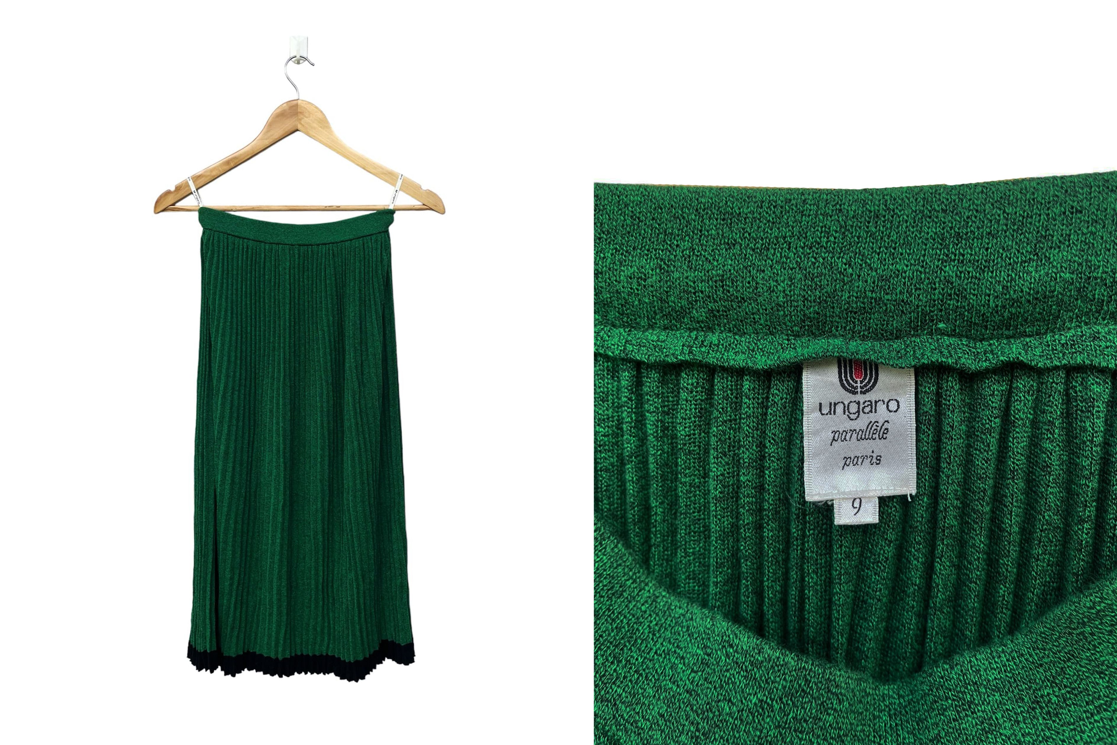 Ungaro Paris Ungaro Paris Emerald Green Pleated skirt with black hemline Size 25" / US 0 / IT 36 - 2 Thumbnail