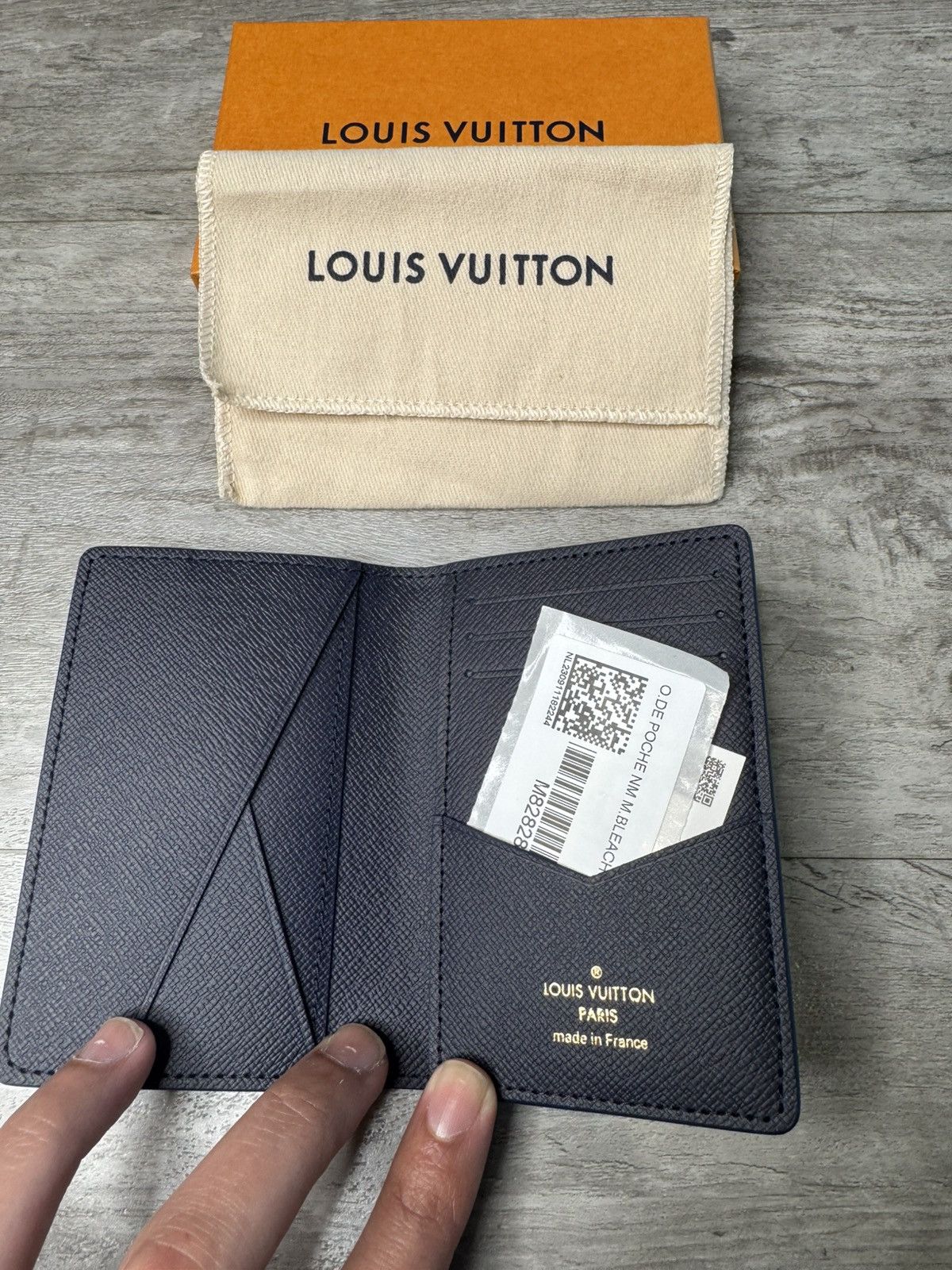 Louis Vuitton Louis Vuitton Pocket Organizer Size ONE SIZE - 4 Thumbnail