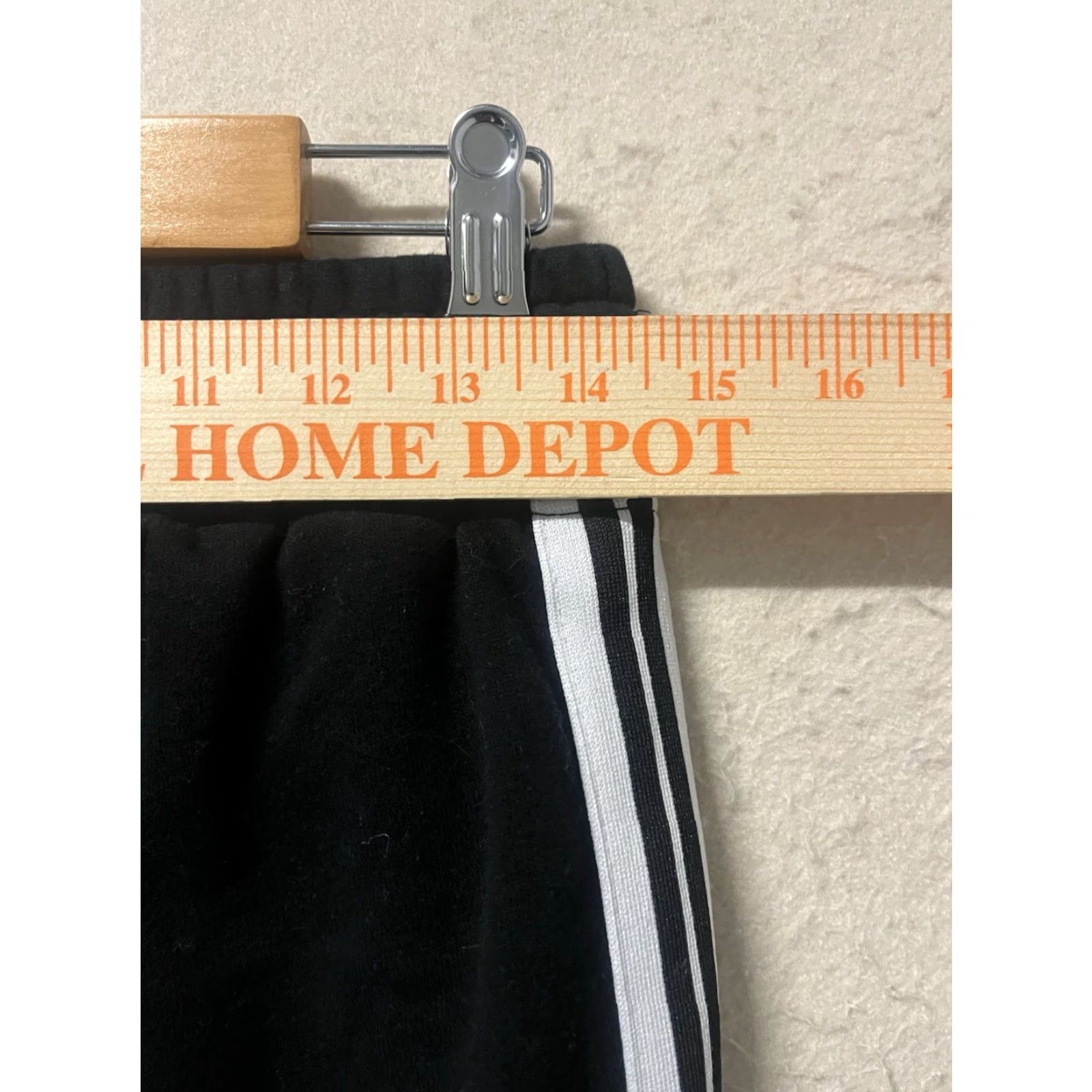 Cotton On Cotton On Sweatpants Men’s Black White Striped Size M Casual Travel Pants Unisex Adults Regular Inseam 27 in Cotton On Size US 31 - 3 Thumbnail