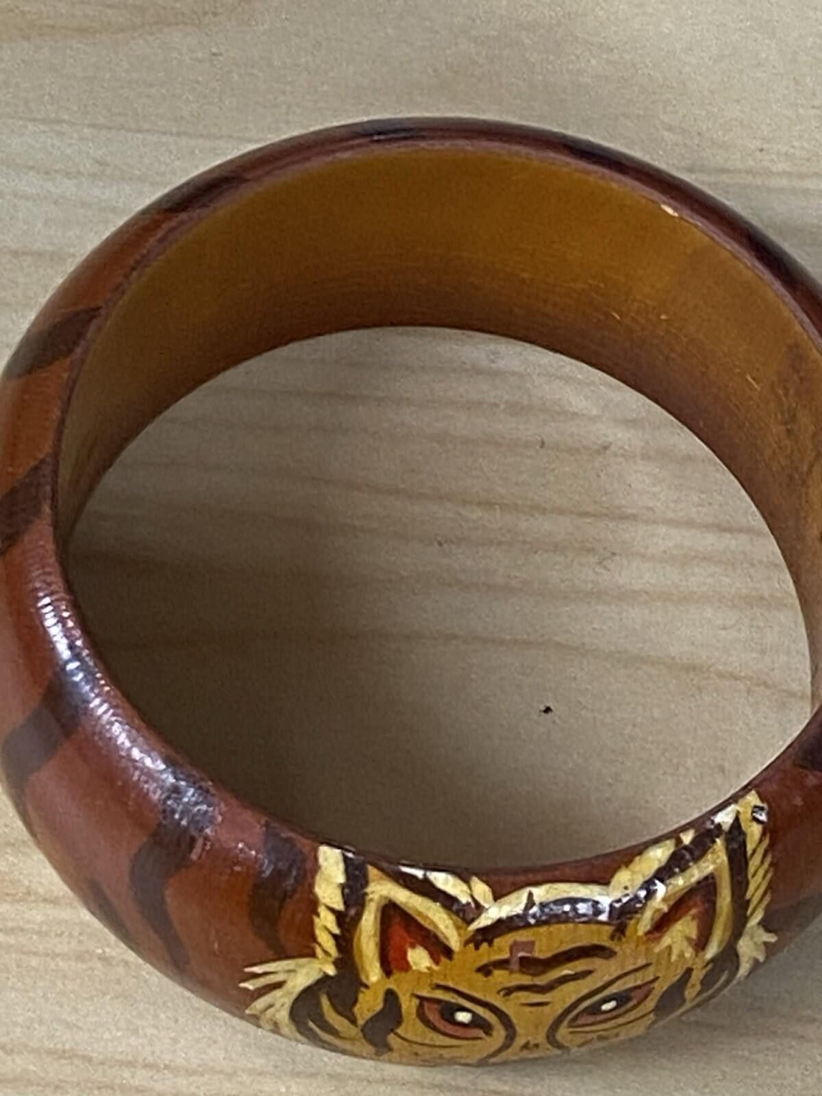 The Unbranded Brand Vintage Wood Bengal Tiger Bangle Bracelet Hand painted Size ONE SIZE - 5 Thumbnail