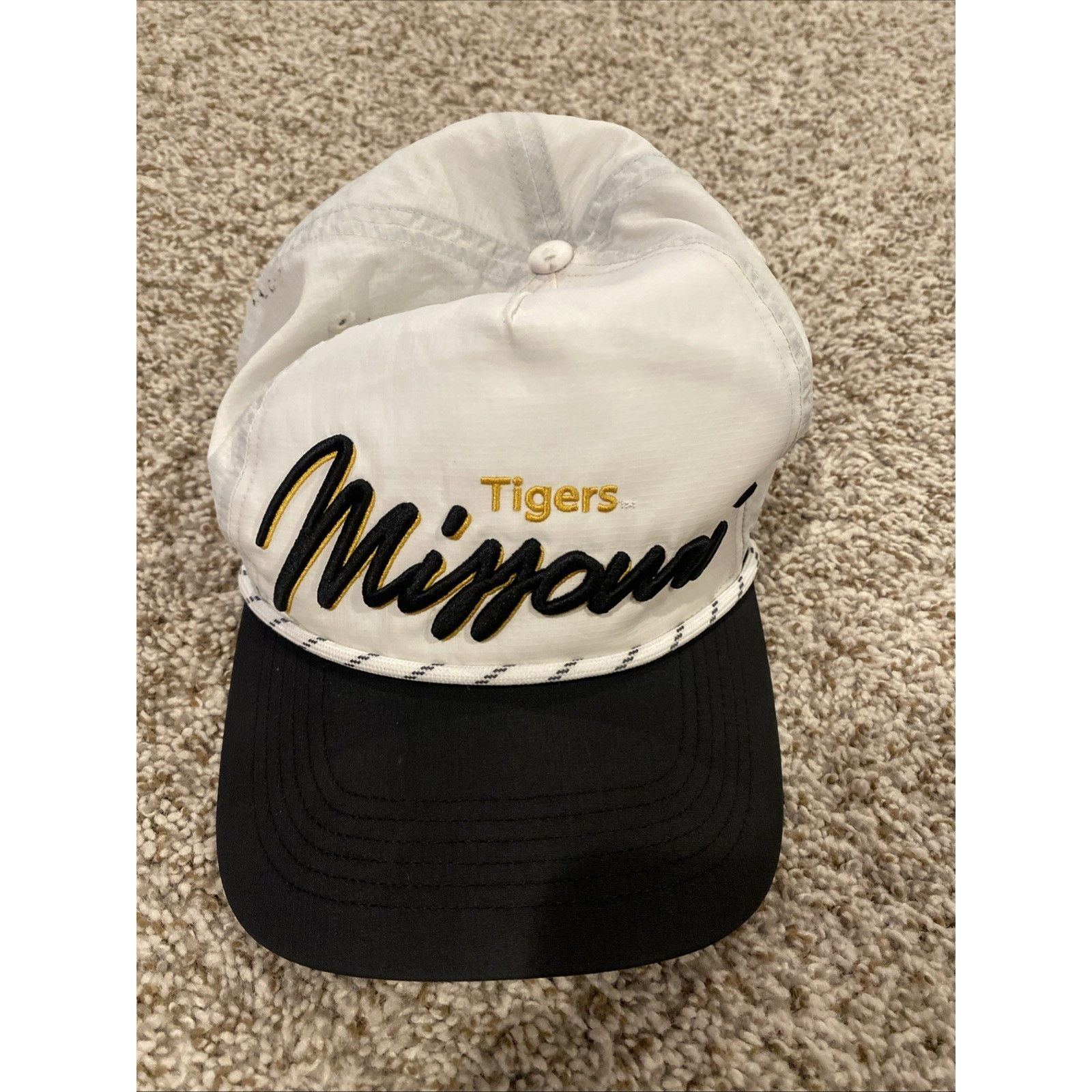 47 Brand Missouri Adjustable 47 Band Hat Size 36 - 1 Preview