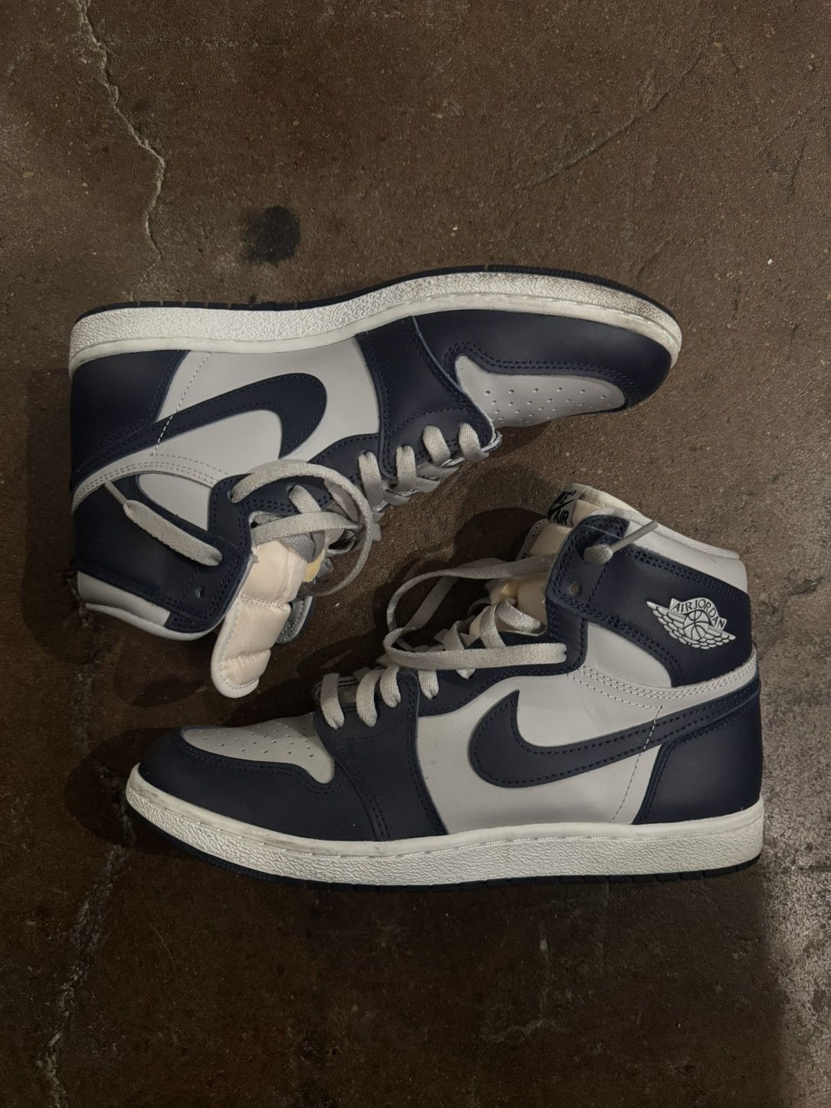 Jordan Brand × Nike Jordan 1 Hi 85 Georgetown Size US 10 / EU 43 - 1 Thumbnail