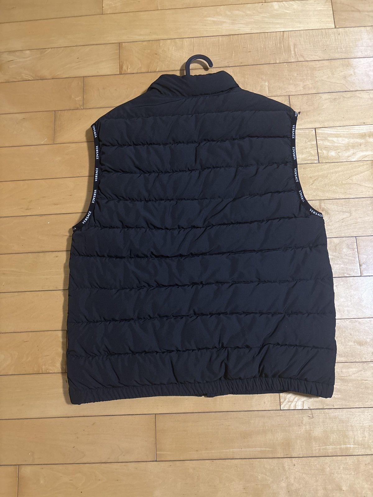 Versace Versace Puffer Vest Size US M / EU 48-50 / 2 - 2 Thumbnail