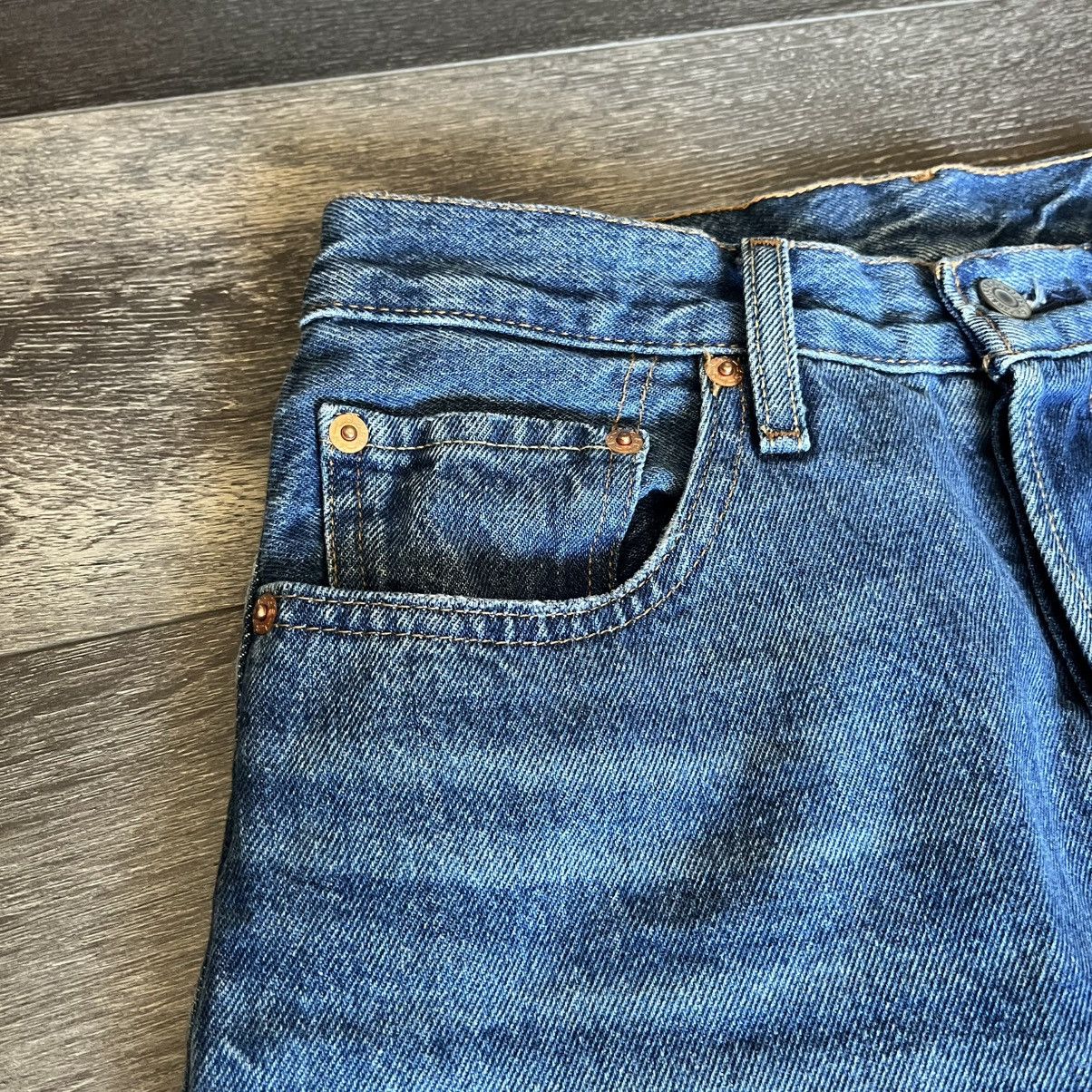 Levi's × Levi's Vintage Clothing × Vintage Vintage Levi’s 501 Big E Straight Leg Buttonfly Denim Jeans Size US 27 - 7 Thumbnail