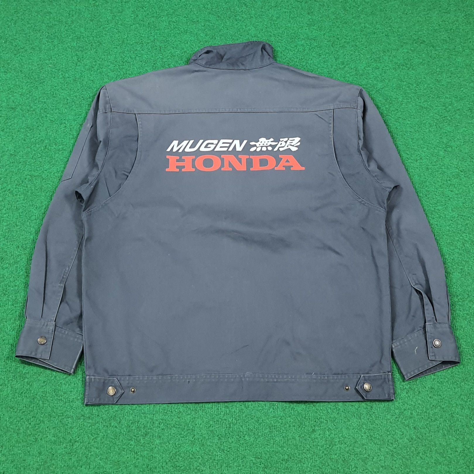 Japanese Brand Vintage Mugen HONDA Motorsports Custom Logo Jacket C288N18 Size US L / EU 52-54 / 3 - 1 Thumbnail
