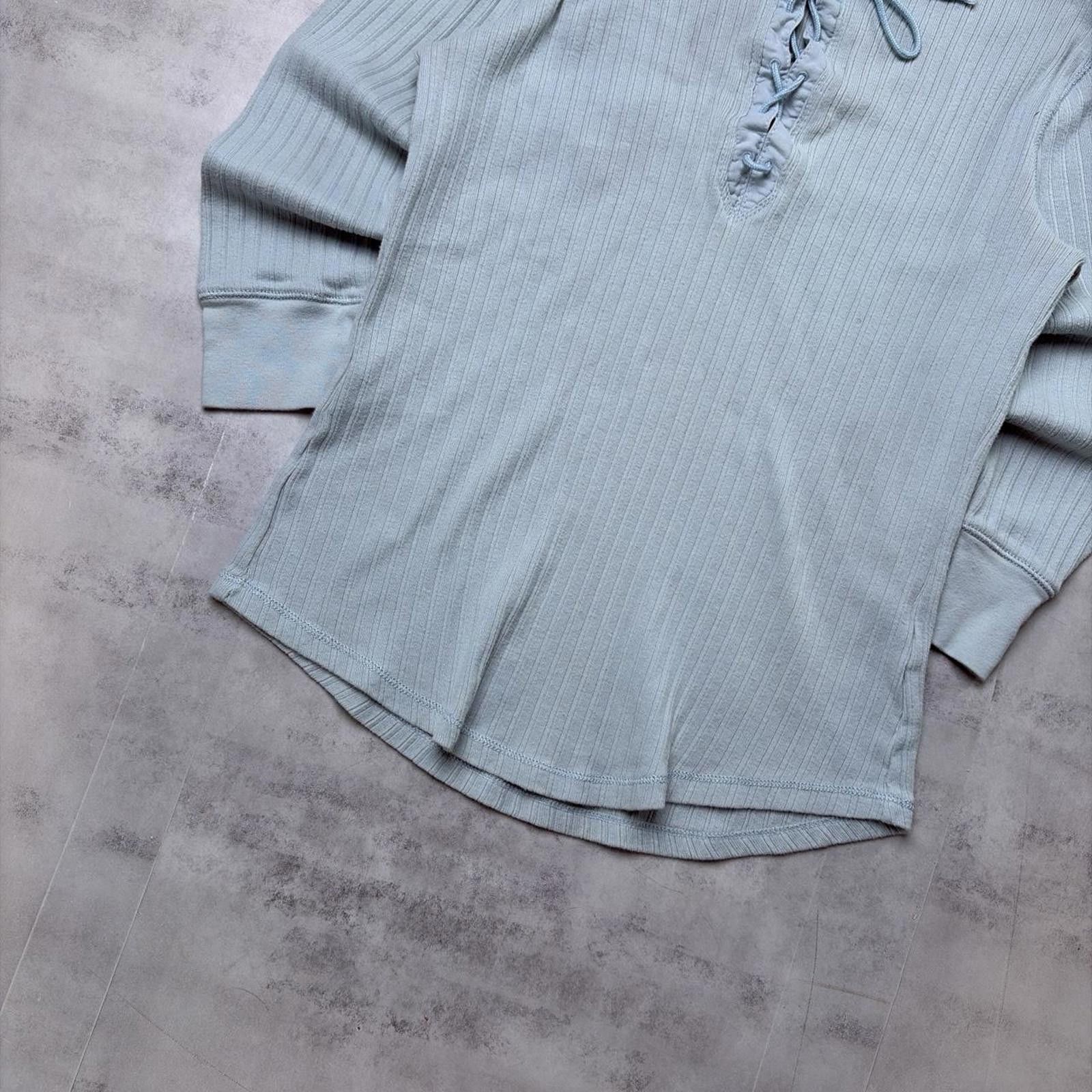 Lauren Ralph Lauren Y2K Lauren Ralph Lauren Grunge Lace Up Women’s Top Size M / US 6-8 / IT 42-44 - 3 Thumbnail