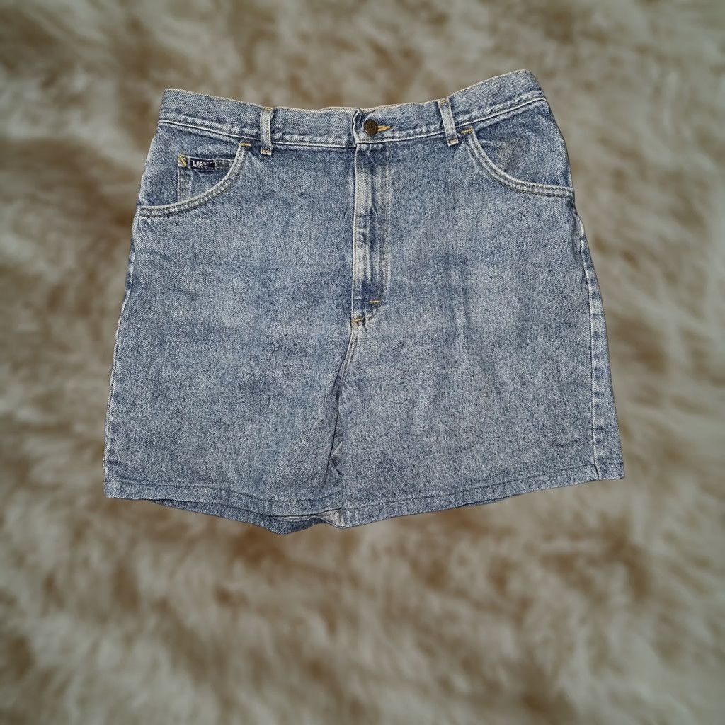 Lee VINTAGE Lee Shorts Womens 18 Medium Blue Denim High Waist Made USA 90s Jean Size 40" / US 18 - 1 Thumbnail