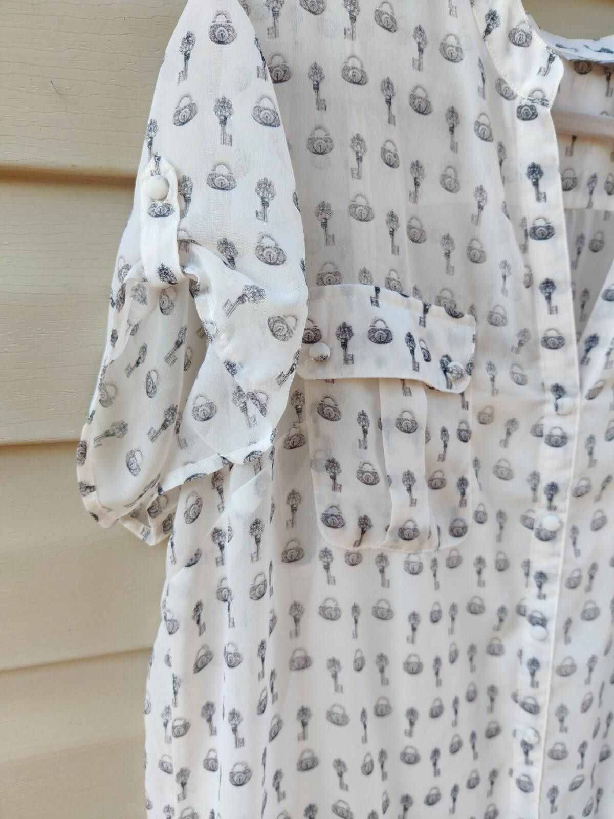 Other Roz & Ali Lock & Key Sheer White Top Blouse w/ Built in Cami Size XL / US 12-14 / IT 48-50 - 5 Thumbnail