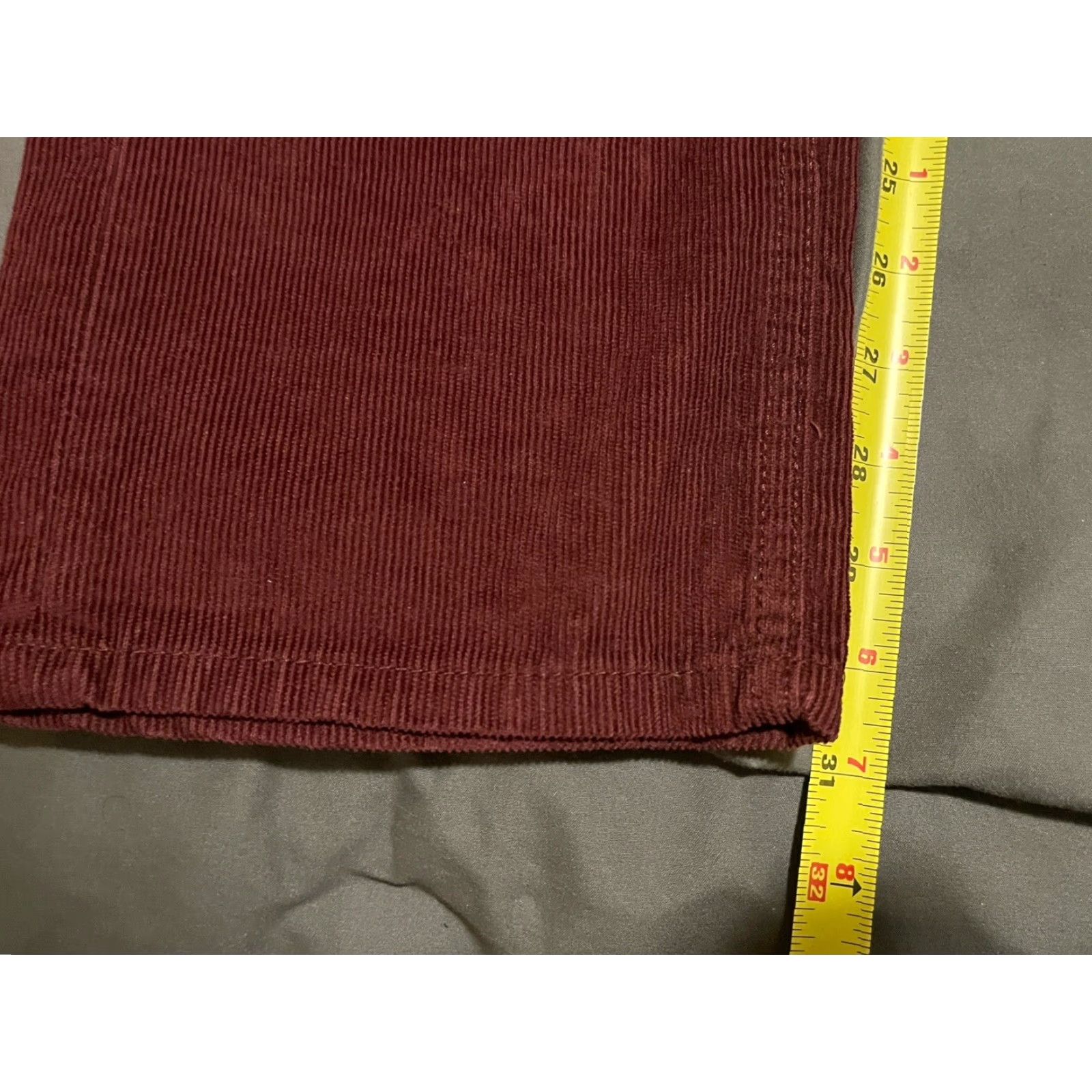 Levi's VINTAGE Levi's 511 Corduroy Pants Men 38x30.5 Windsor Wine Slim Fit Straight Leg Size US 38 / EU 54 - 2 Thumbnail