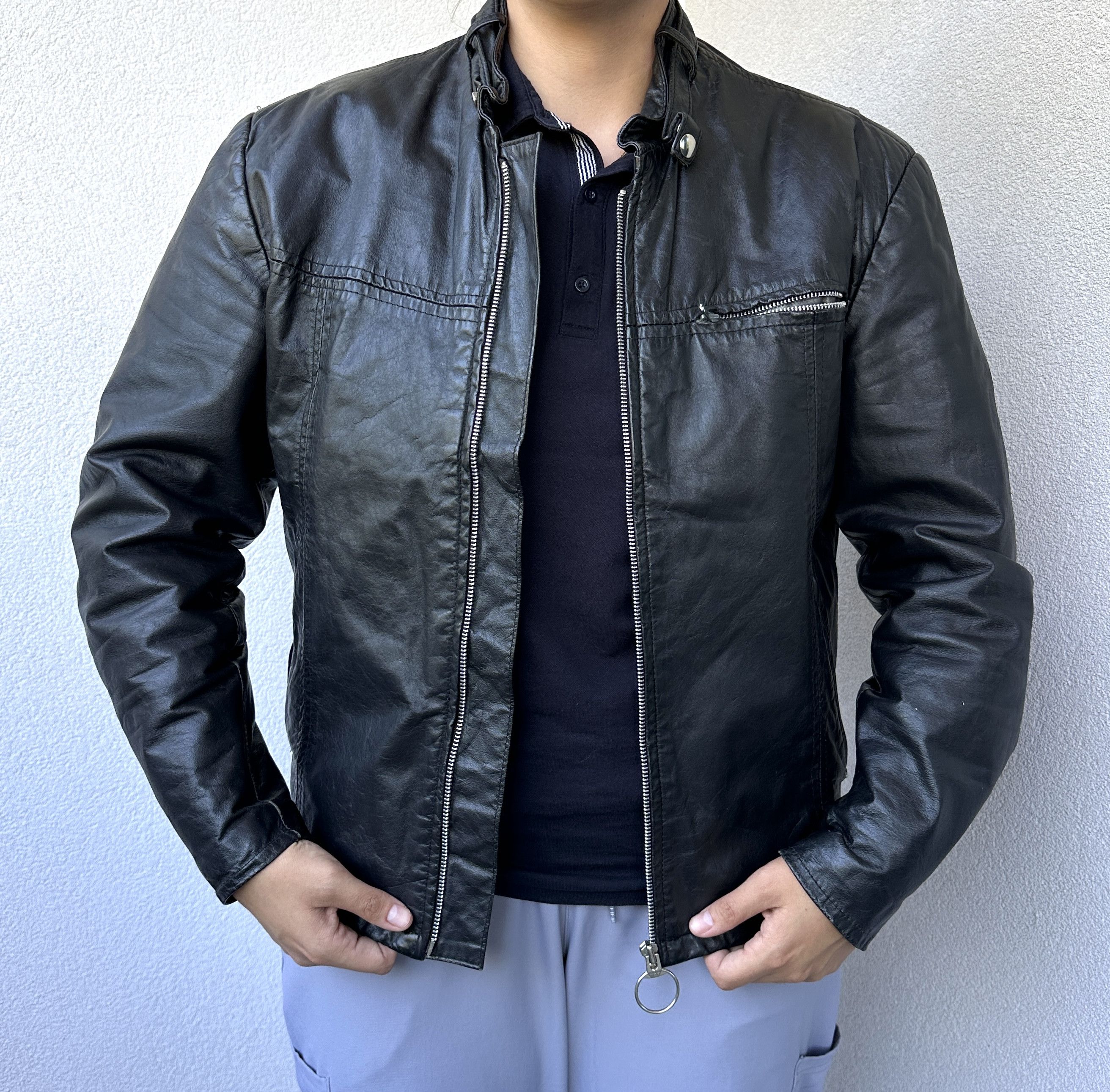 Vintage Vintage leather avant garde women biker jacket Size L / US 10 / IT 46 - 1 Thumbnail