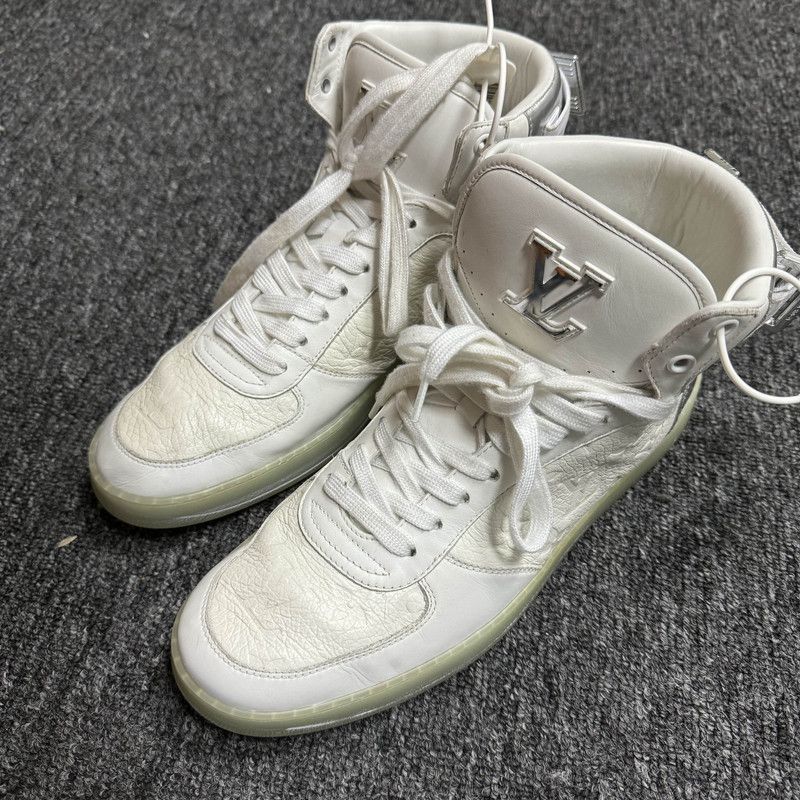 Louis Vuitton Louis Vuitton Rivoli High-Top Fashion Sneakers 0079 Size US 8 / EU 41 - 1 Thumbnail