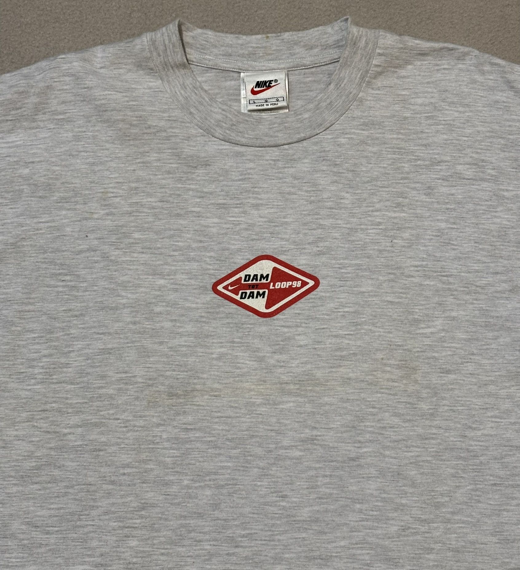 Nike Nike Vintage 90s Dam Tot Dam Loop T-shirt 98' Size. L Size US XL / EU 56 / 4 - 7 Thumbnail