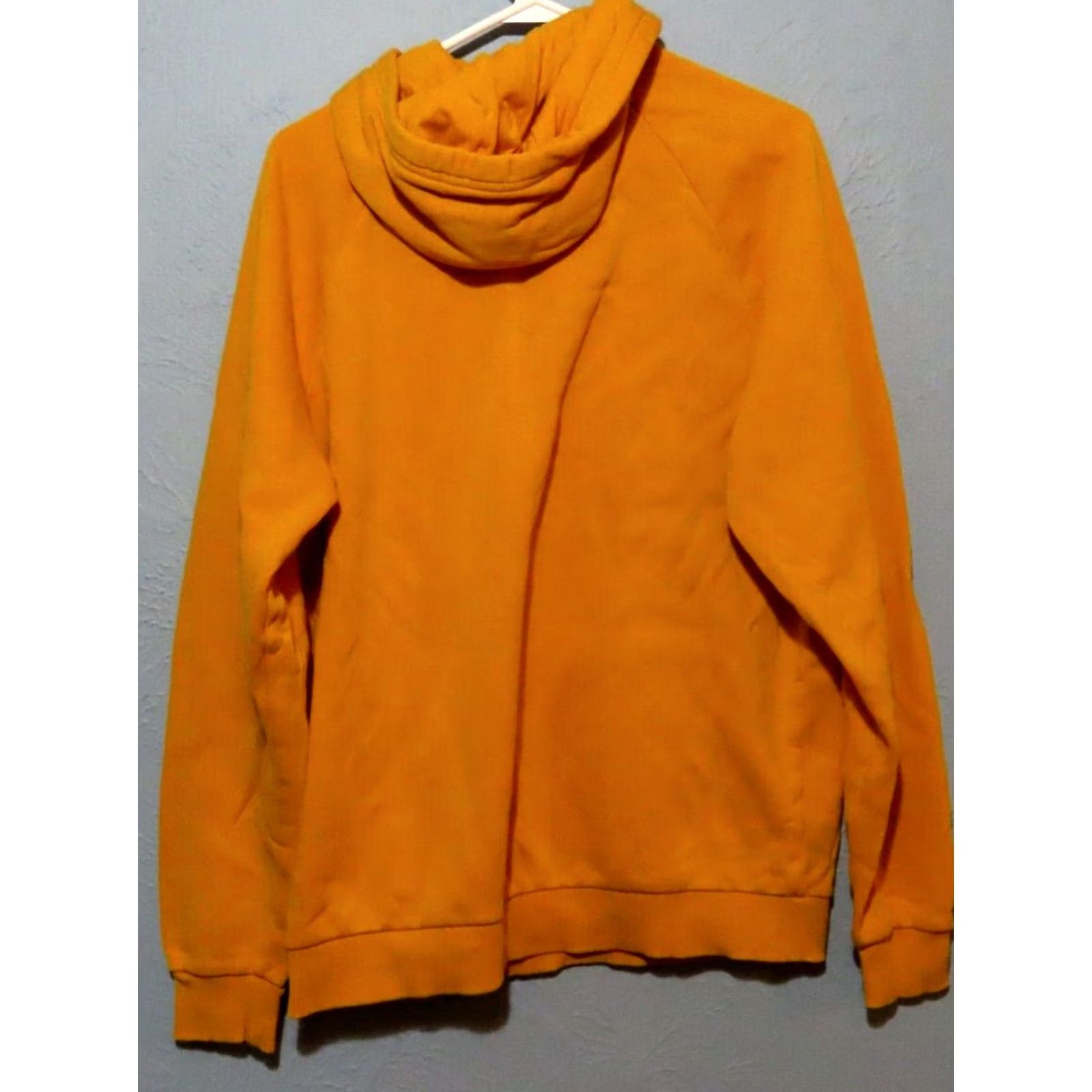 Under Armour Under Armour Sweatshirt Hoodie Mens M Yellow Kangaroo Pocket Fleece Mock Neck Pullover Logo Size US M / EU 48-50 / 2 - 7 Thumbnail