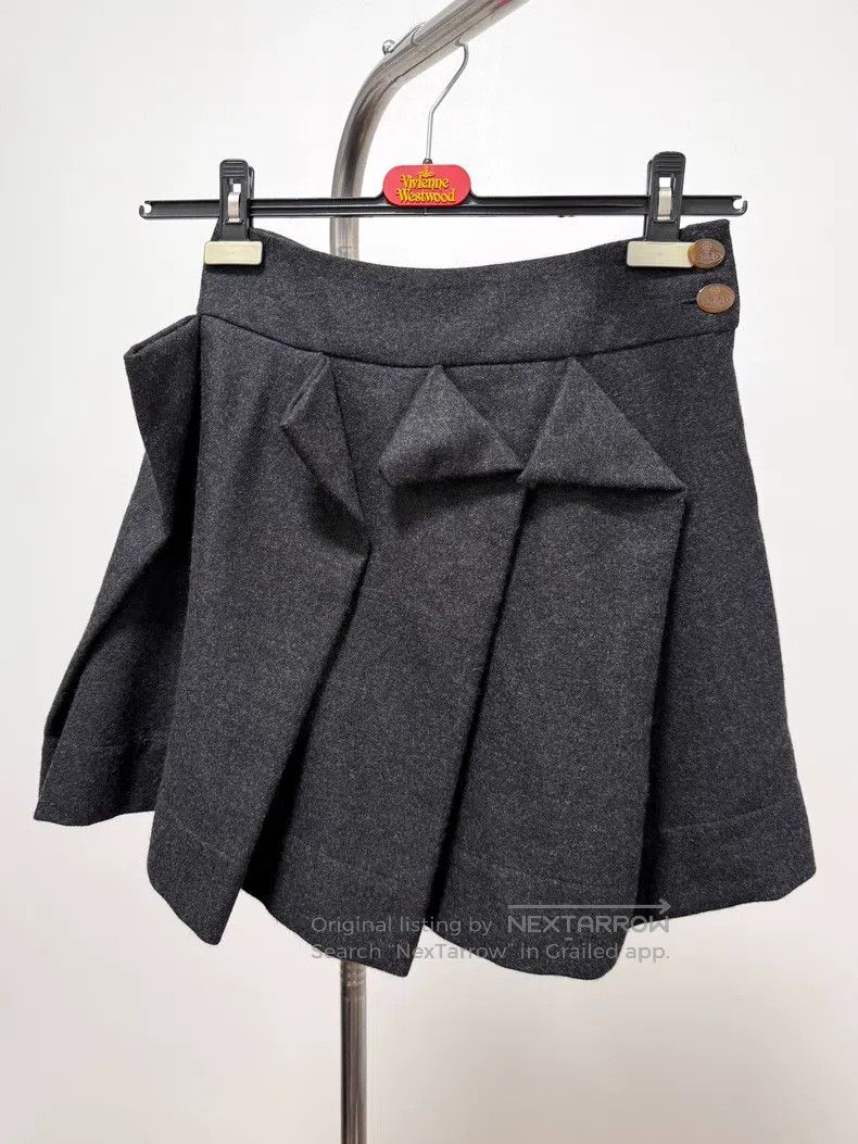Vivienne Westwood Vivienne Westwood size 3 Vintage second-hand asymmetrical p Size 22" - 1 Thumbnail