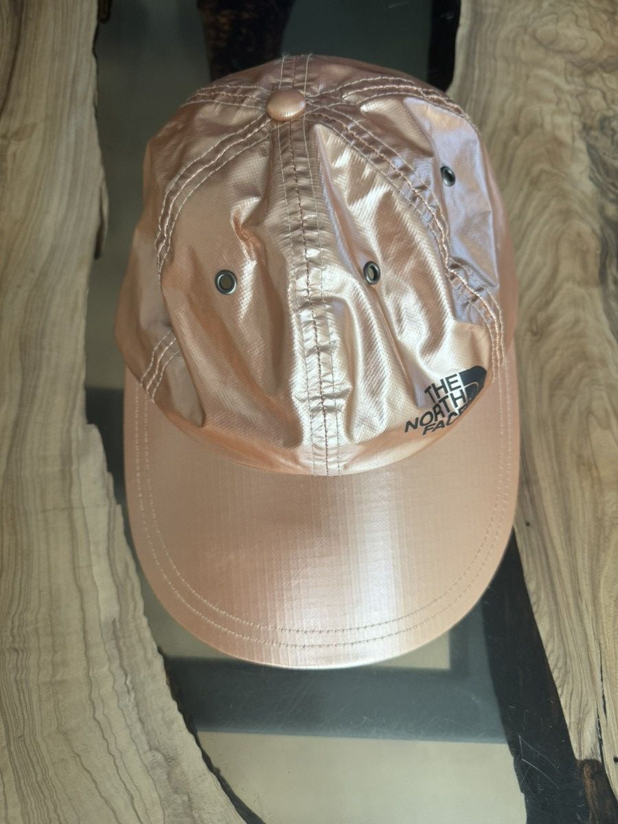 Supreme × The North Face SS18 Supreme®/The North Face® Metallic 6-Panel Hat Rose Gold Size ONE SIZE - 9 Thumbnail