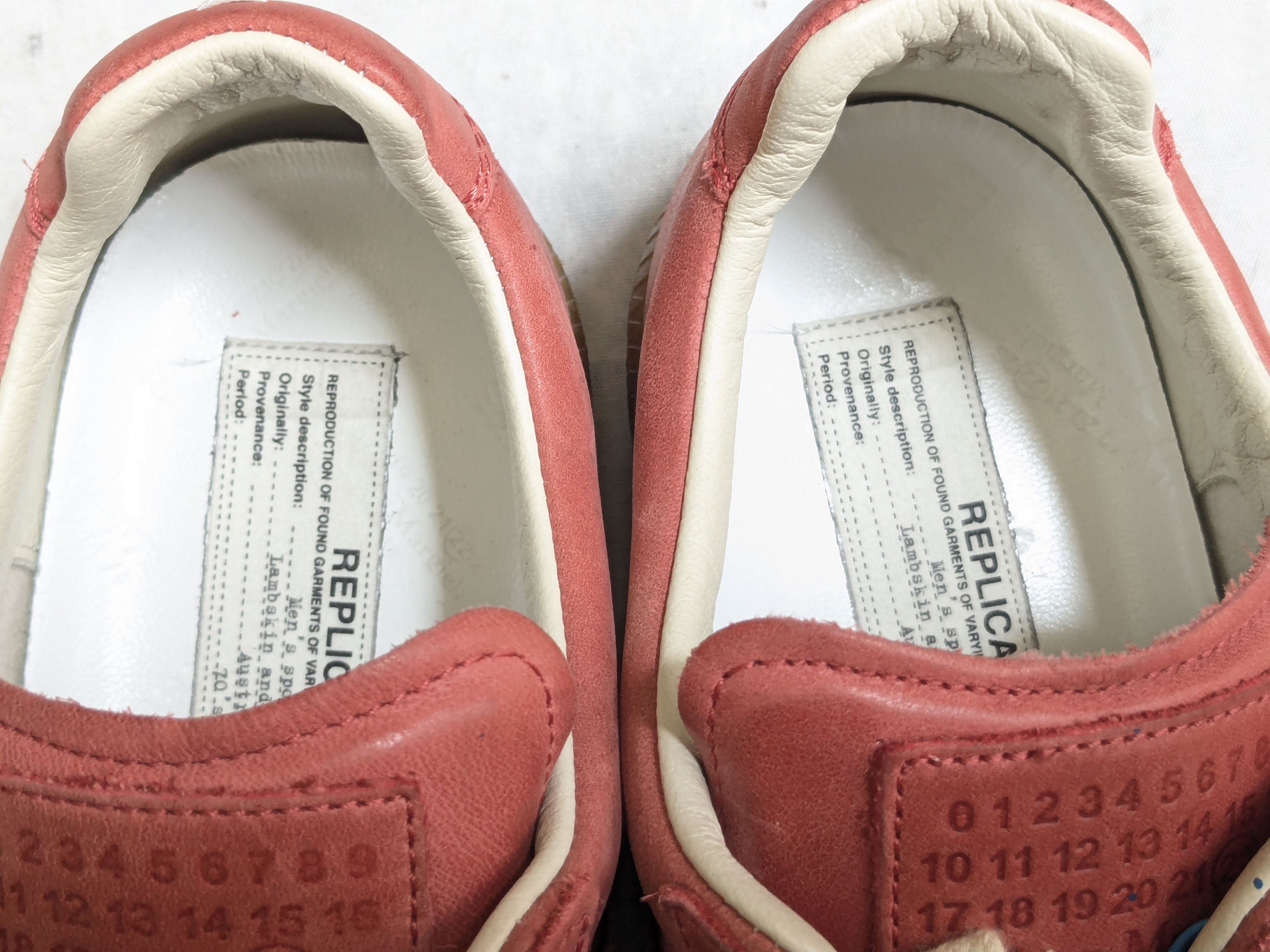 Maison Margiela Maison Margiela Replica GAT Red Paint Splatter 9 42 Gum Low Size US 9 / EU 42 - 6 Thumbnail