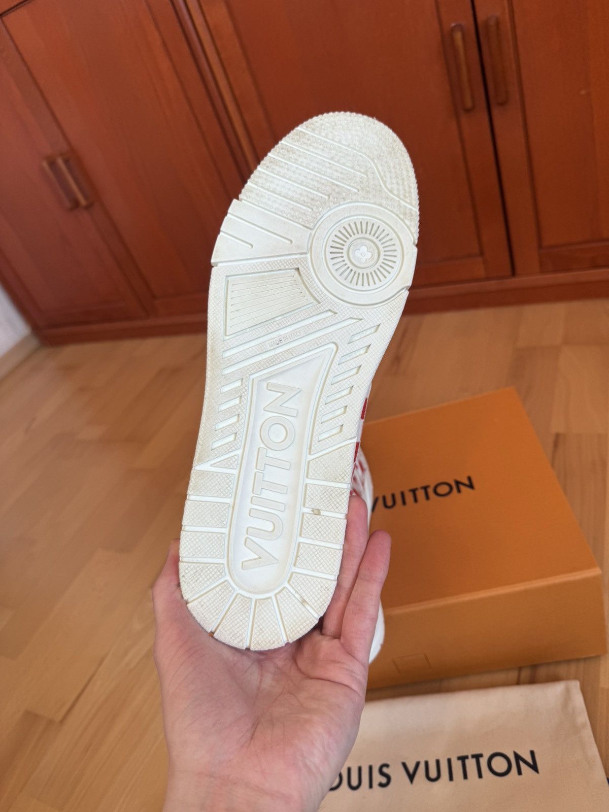 Louis Vuitton Louis Vuitton X Nigo LV Trainer Red White Damier Size US 10 / EU 43 - 9 Thumbnail