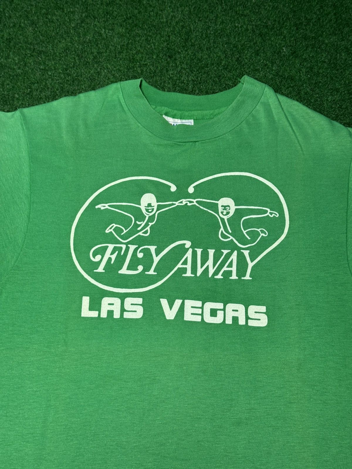Hanes Vtg 80s Fly Away Las Vegas Indoor Skydiving RARE T Shirt Size US M / EU 48-50 / 2 - 2 Thumbnail
