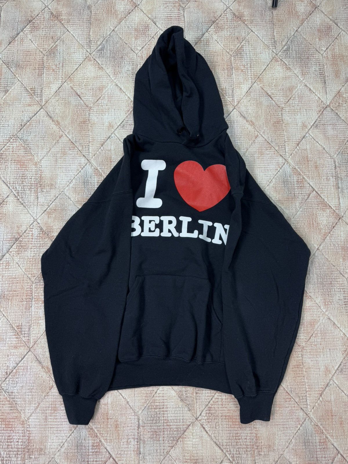 Japanese Brand × Vintage Vintage Hoodie I love Berlin <3 Boxy Fit Size US L / EU 52-54 / 3 - 4 Thumbnail