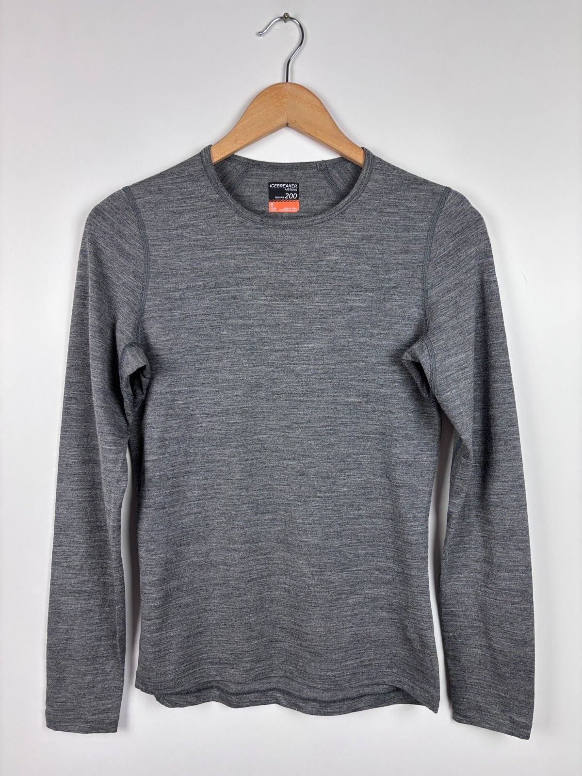 Icebreaker Icebreaker Merino Bodyfit 200 Long Sleeve Top Base Layer S Size S / US 4 / IT 40 - 1 Thumbnail