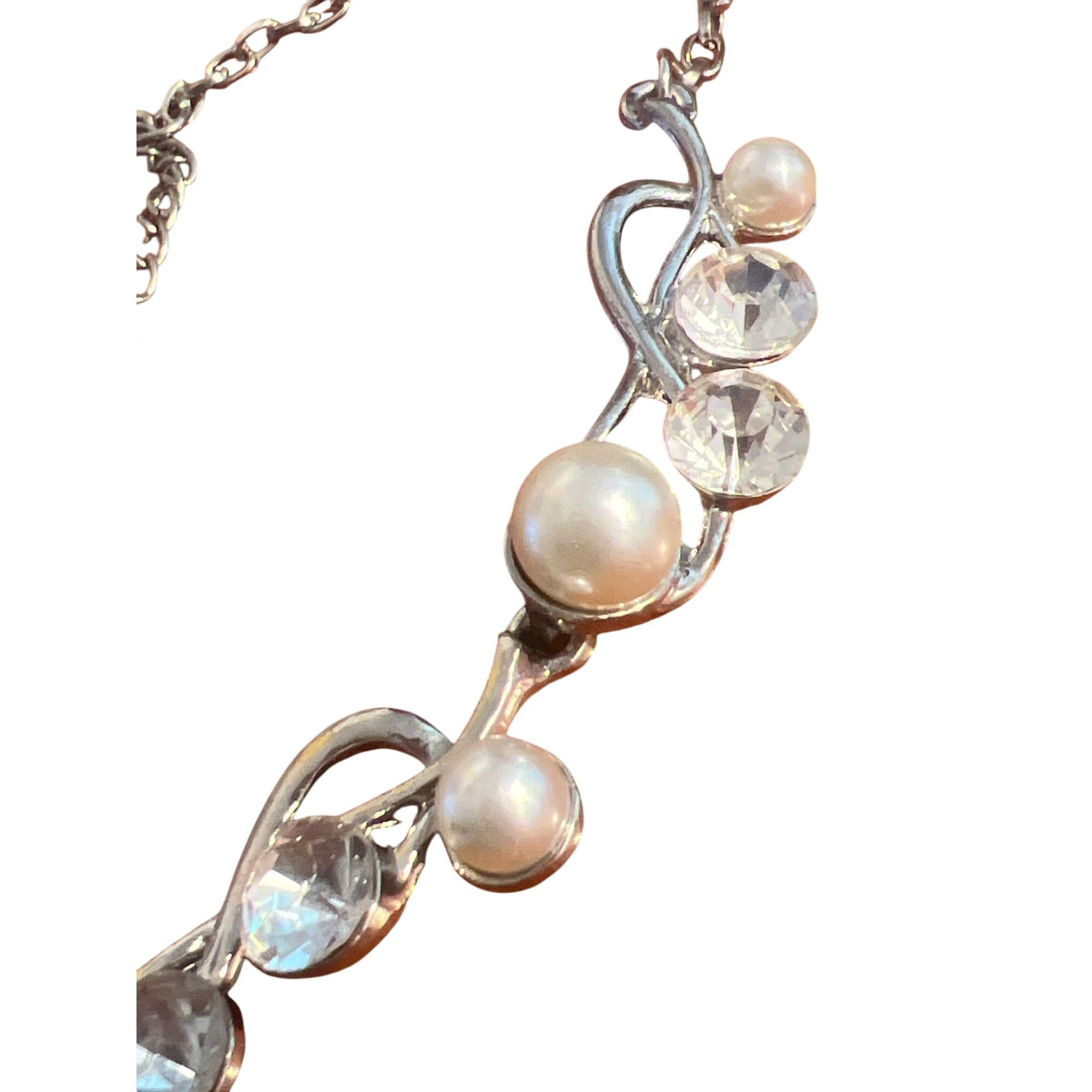 Other Paparazzi Tie The Knot Silver Tone Bib Necklace Clear Rhines Size ONE SIZE - 3 Thumbnail