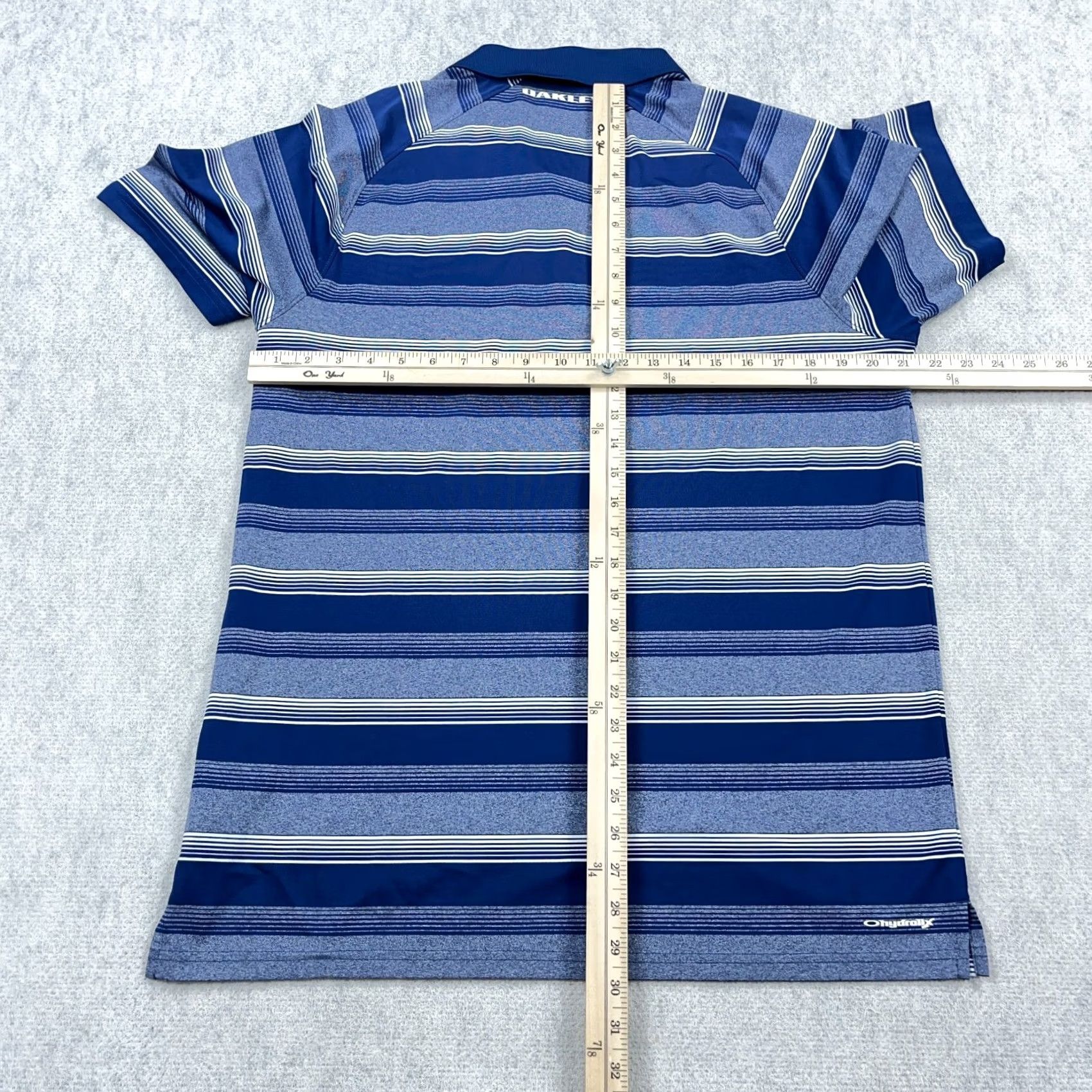 Oakley Oakley Polo Shirt Men L Blue Striped Regular Fit Performance Dry Wicking Size US L / EU 52-54 / 3 - 7 Thumbnail