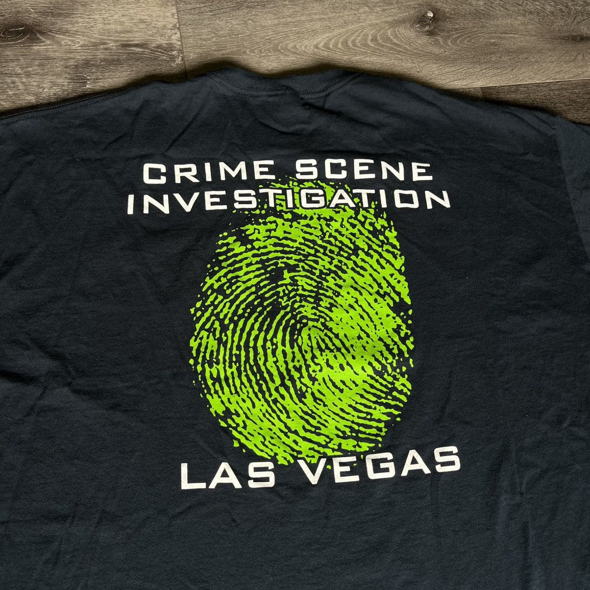 Vintage Vintage 2000s CSI The Experience Las Vegas Crime Graphic Tee Size US XXL / EU 58 / 5 - 4 Thumbnail