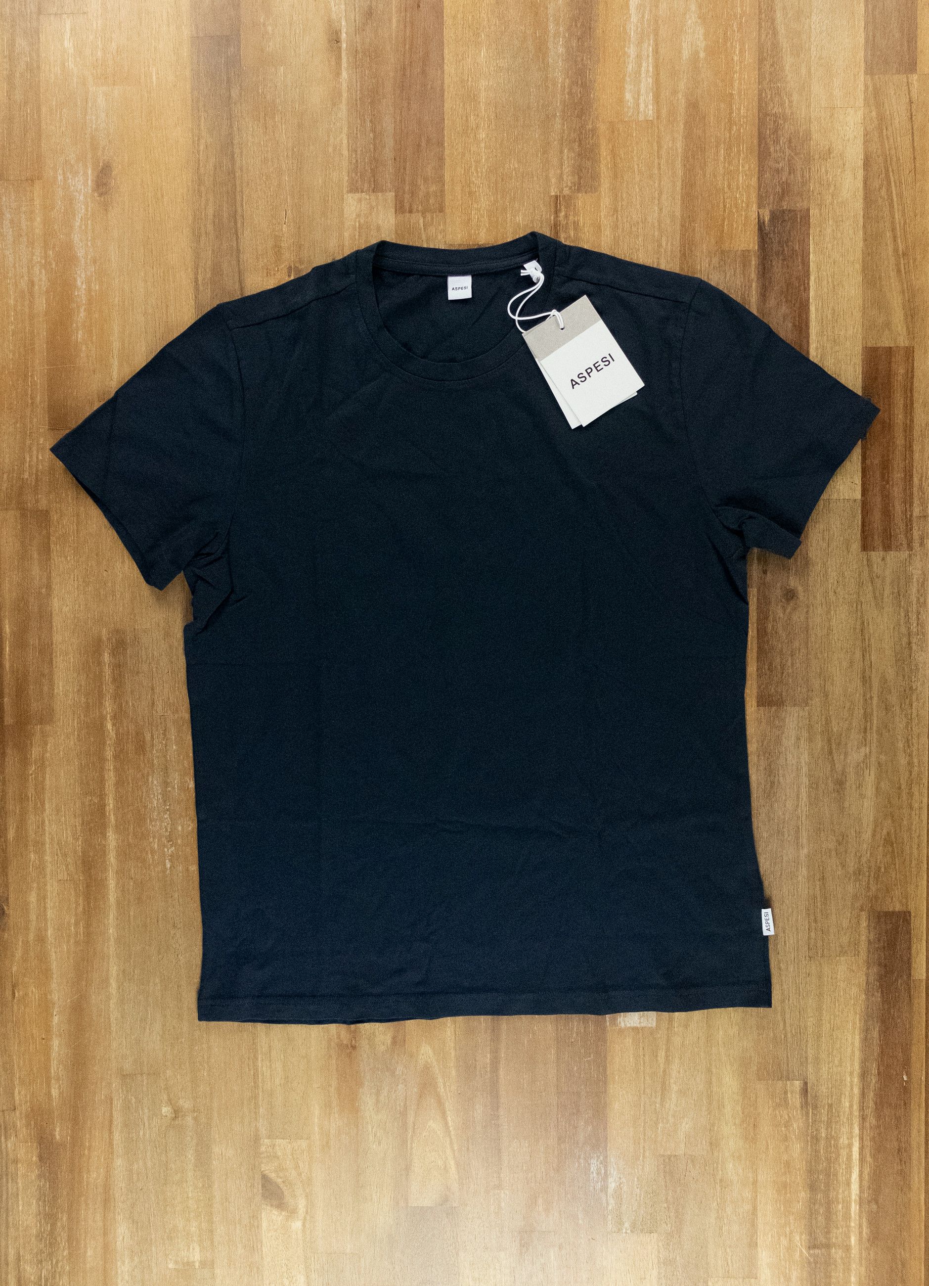 Aspesi ASPESI Hai Sempre solid navy blue t-shirt Large Size US L / EU 52-54 / 3 - 1 Thumbnail