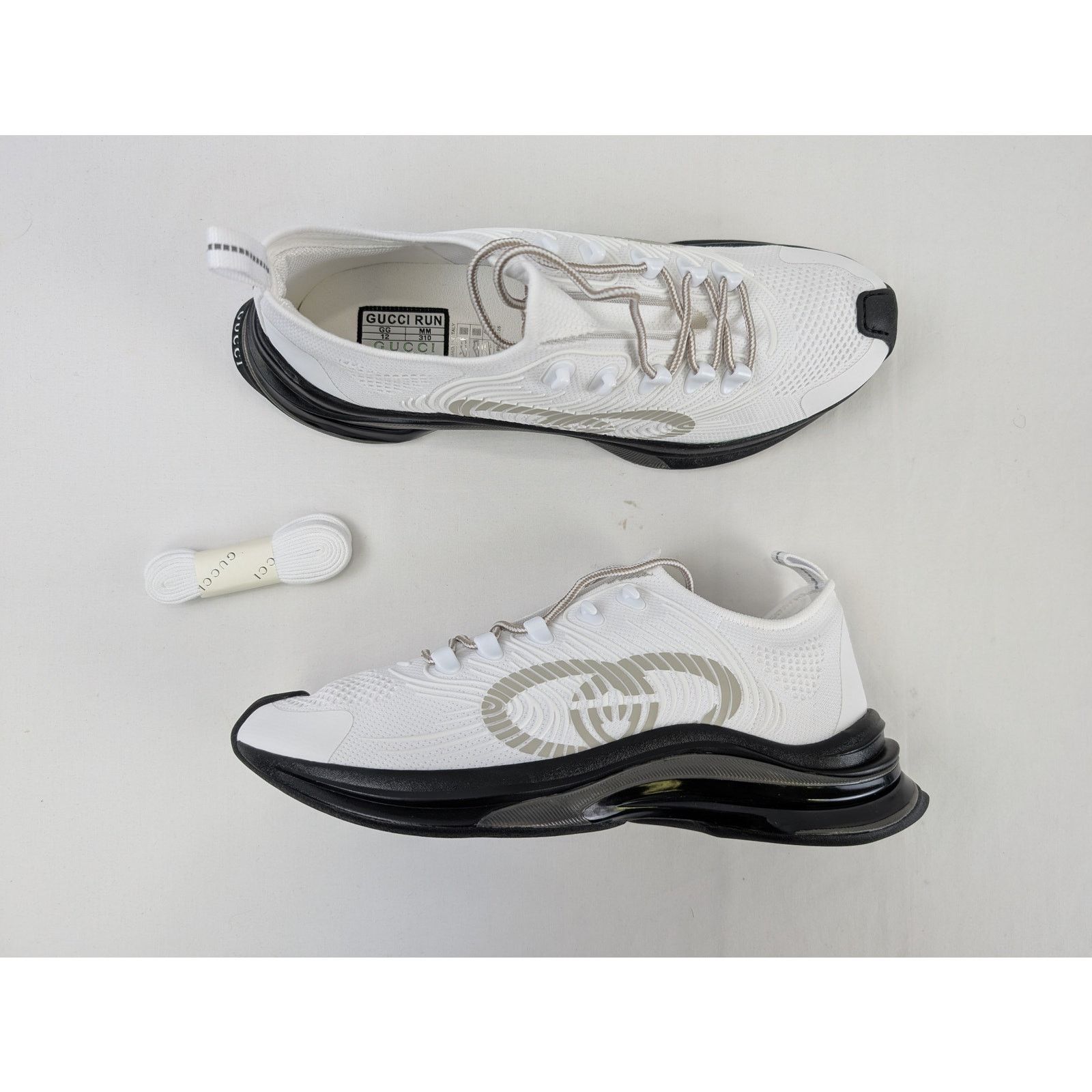 Gucci o1rshd1 Men's Run Sneakers in Black/White Size US 12.5 / EU 45-46 - 1 Thumbnail