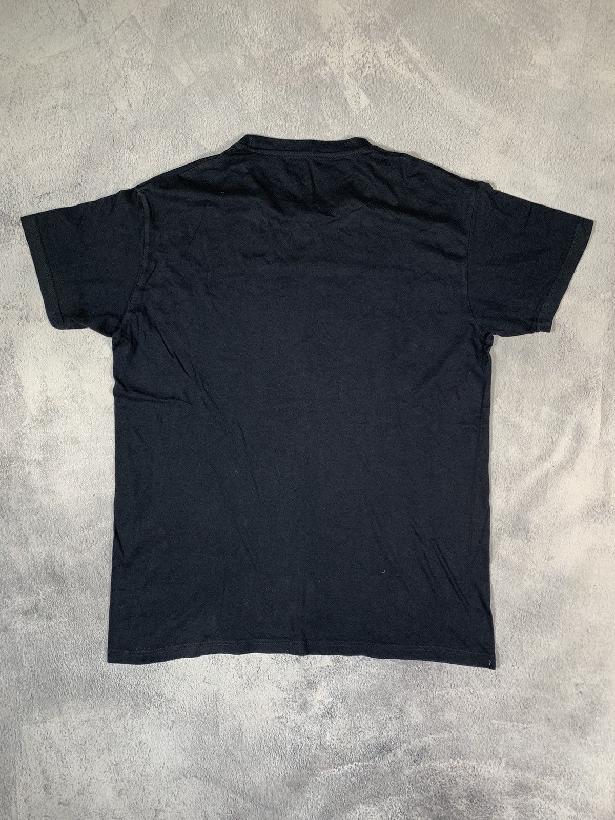 Band Tees Vintage Y2K Bare Naked Girl band tee big logo size L Size US L / EU 52-54 / 3 - 7 Thumbnail