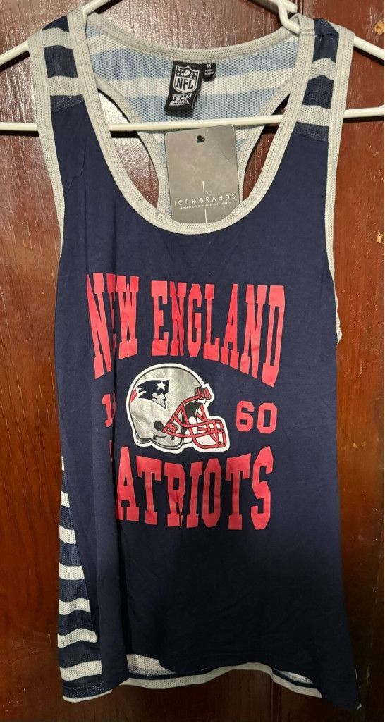 NFL New England Patriots Womens Navy Tank Sz Med NEW WITH TAGS Size M / US 6-8 / IT 42-44 - 1 Thumbnail