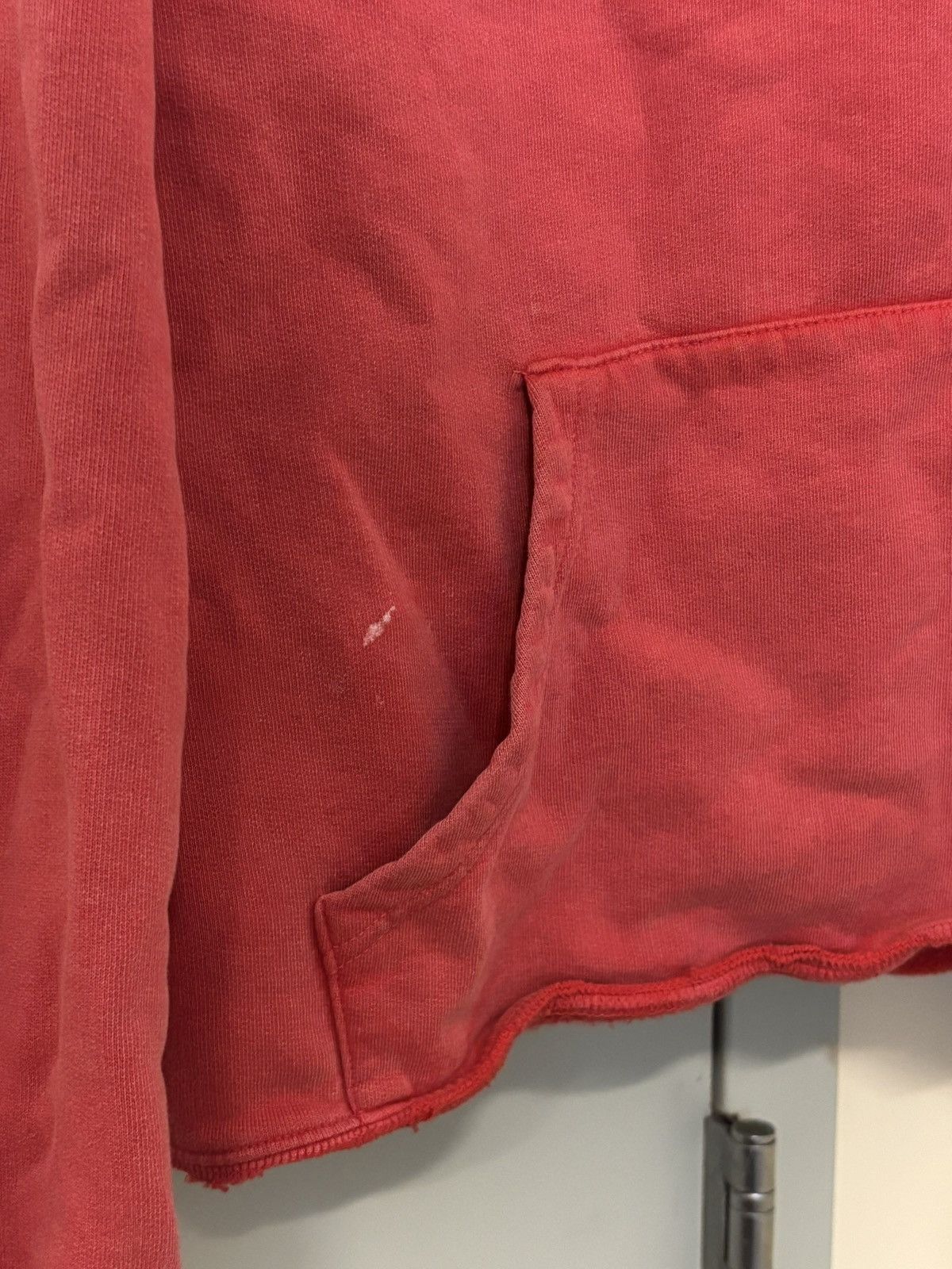MNML × Vintage Men’s cropped red hoodie Size US M / EU 48-50 / 2 - 3 Thumbnail