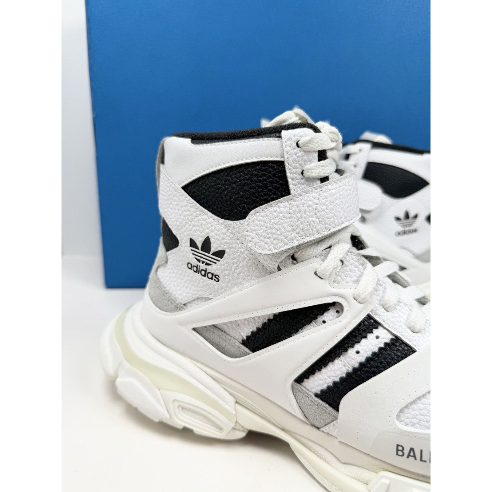 Balenciaga Size 42EU/9US - Balenciaga x adidas Track Forum NEW Size US 9 / EU 42 - 3 Thumbnail