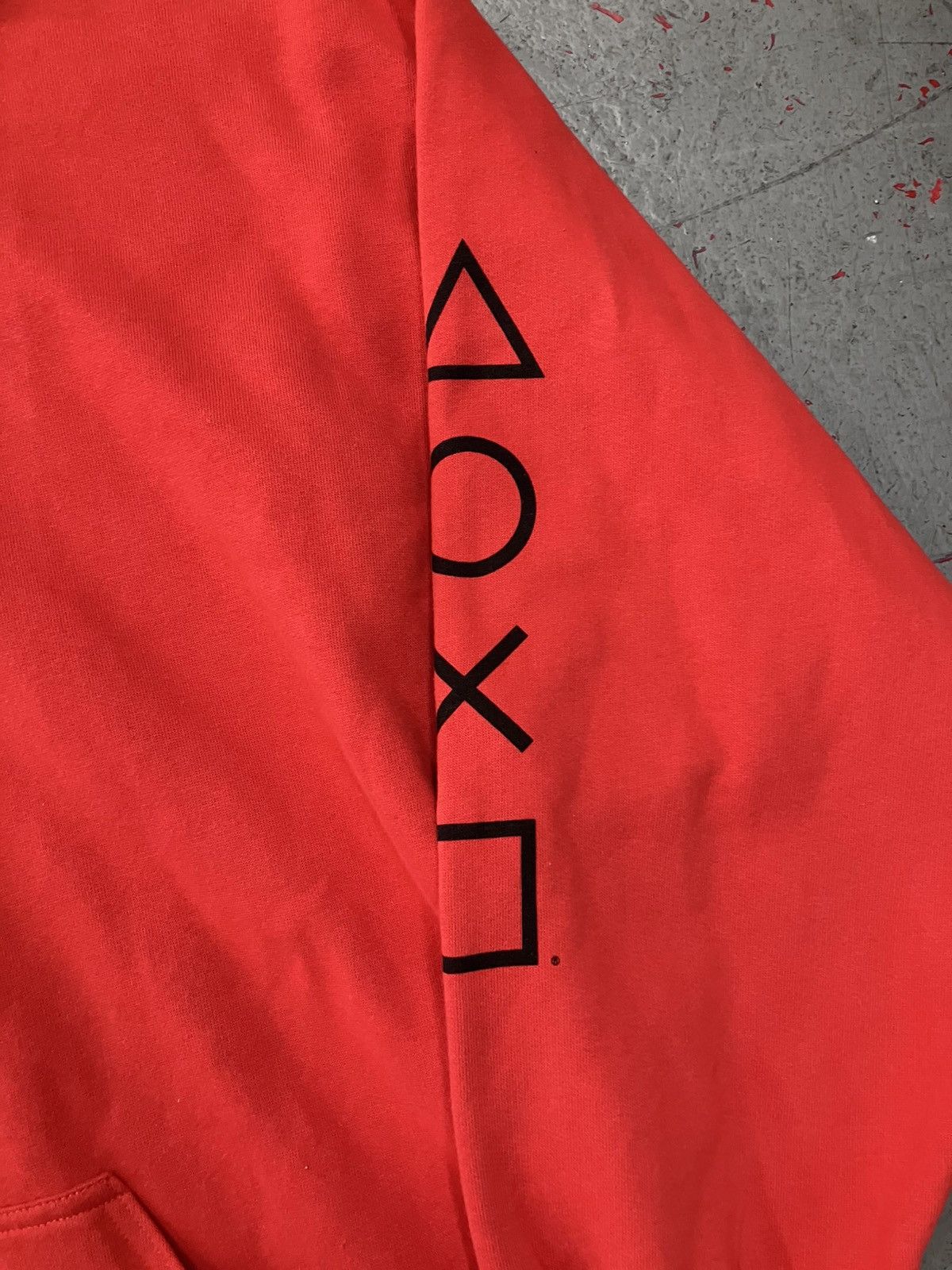 Balenciaga × Playstation NEW Balenciaga x Playstation 5 Hoodie Medium (oversized) Size US M / EU 48-50 / 2 - 3 Thumbnail
