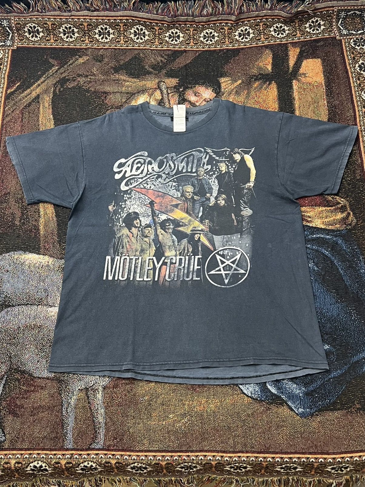 Band Tees Vintage '06 Aerosmith x Motley Crue Tour Tee Size US XL / EU 56 / 4 - 3 Thumbnail