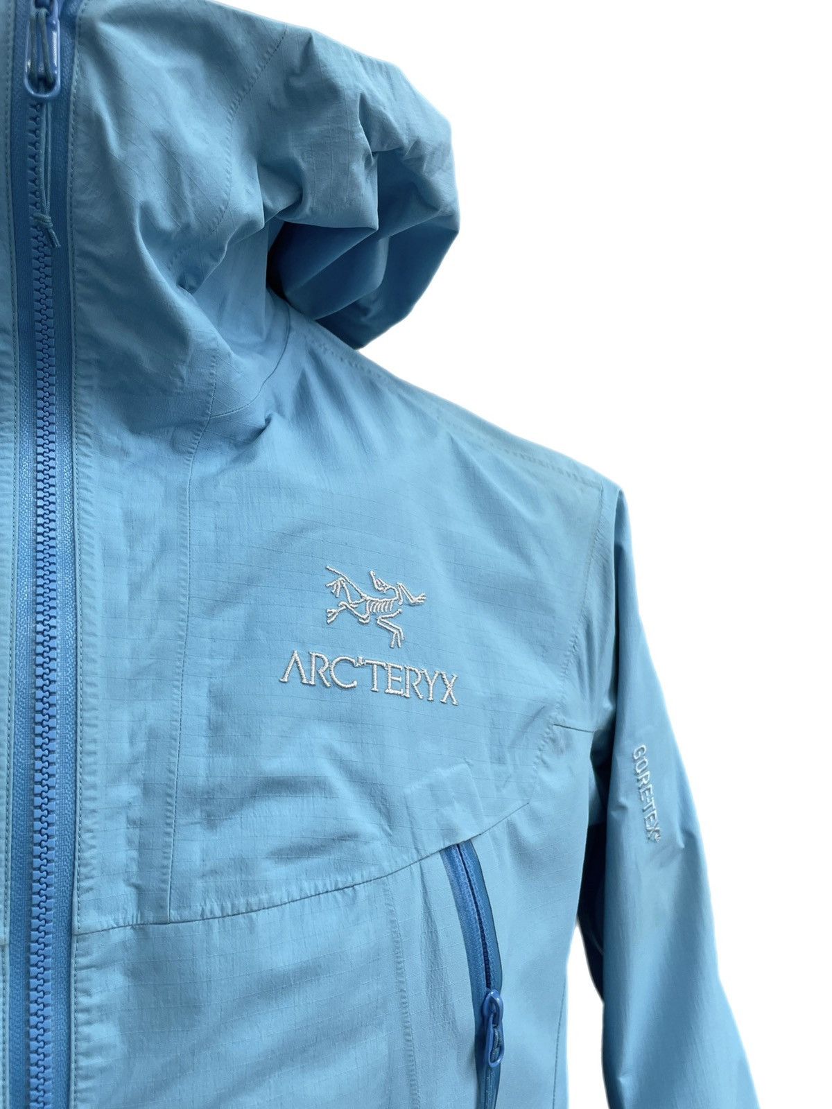 Arc'teryx Arc’teryx blue Gore-Tex shell jacket lightweight techwear Size S / US 4 / IT 40 - 3 Thumbnail