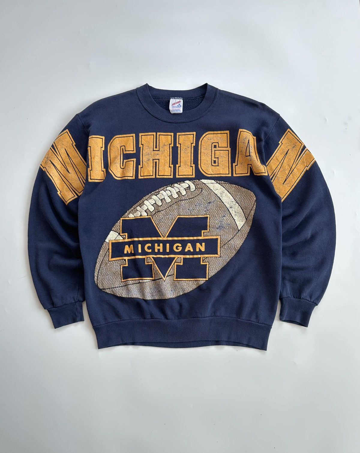 Vintage 90s Vintage Michigan Wolverines Spell Out Sweatshirt Size US M / EU 48-50 / 2 - 2 Thumbnail