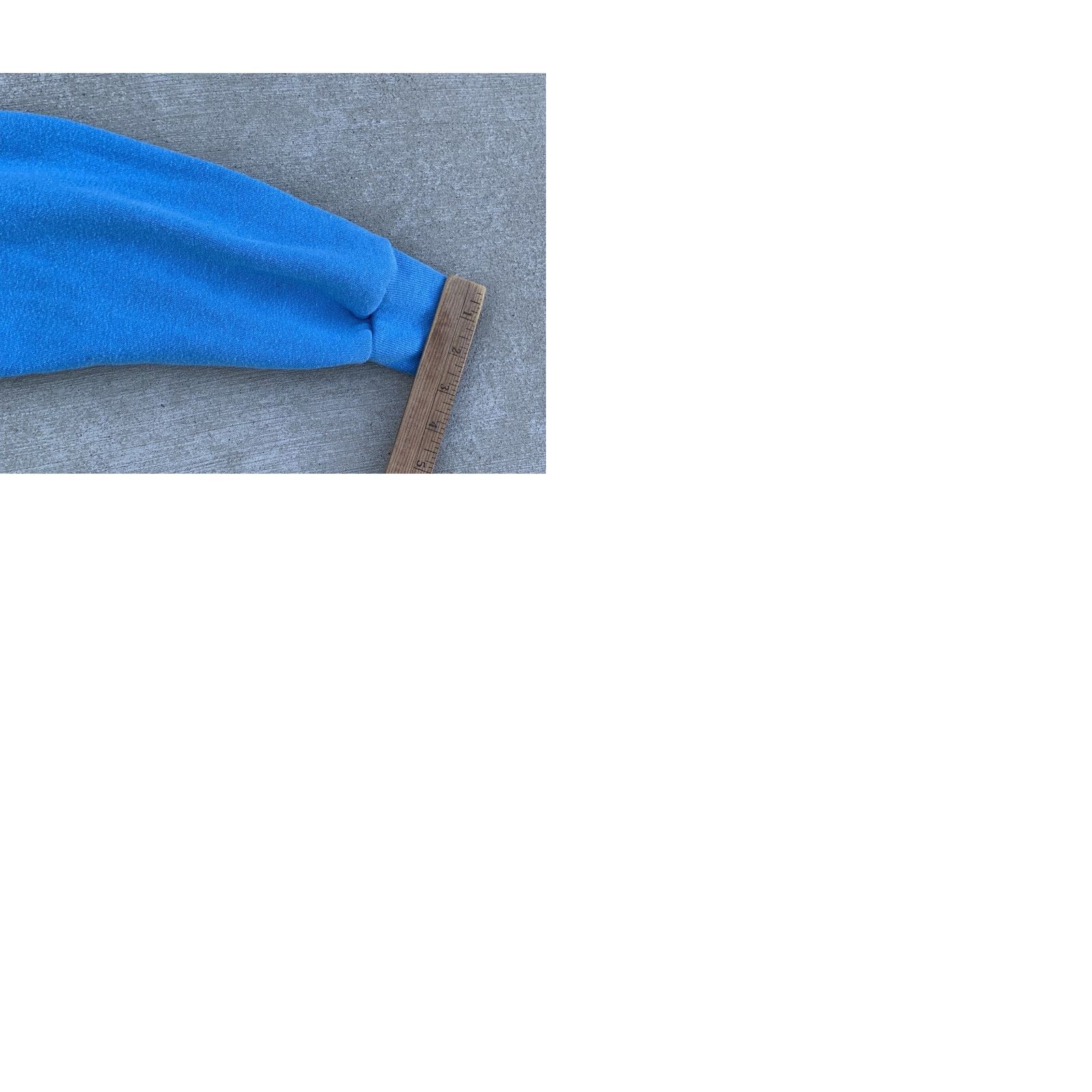 Vintage VINTAGE Raglan Sweatshirt Long Sleeve Pullover Blue L Men Size L Shirt Pullover Raglan 1980s Vintage Mens Size US L / EU 52-54 / 3 - 12 Thumbnail