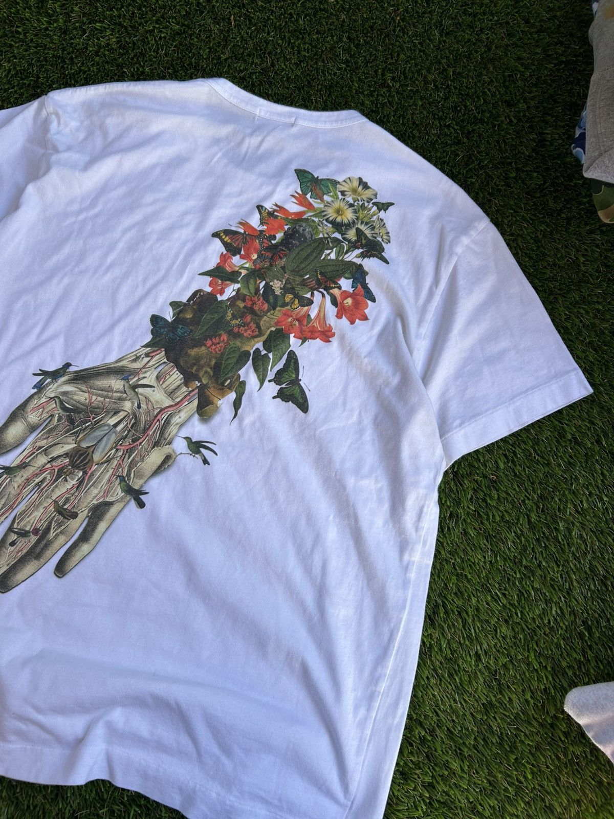 Comme des Garcons Homme Plus Comme Des Garcons Homme Plus Flower Hand Botanical Tee Size US XL / EU 56 / 4 - 1 Thumbnail