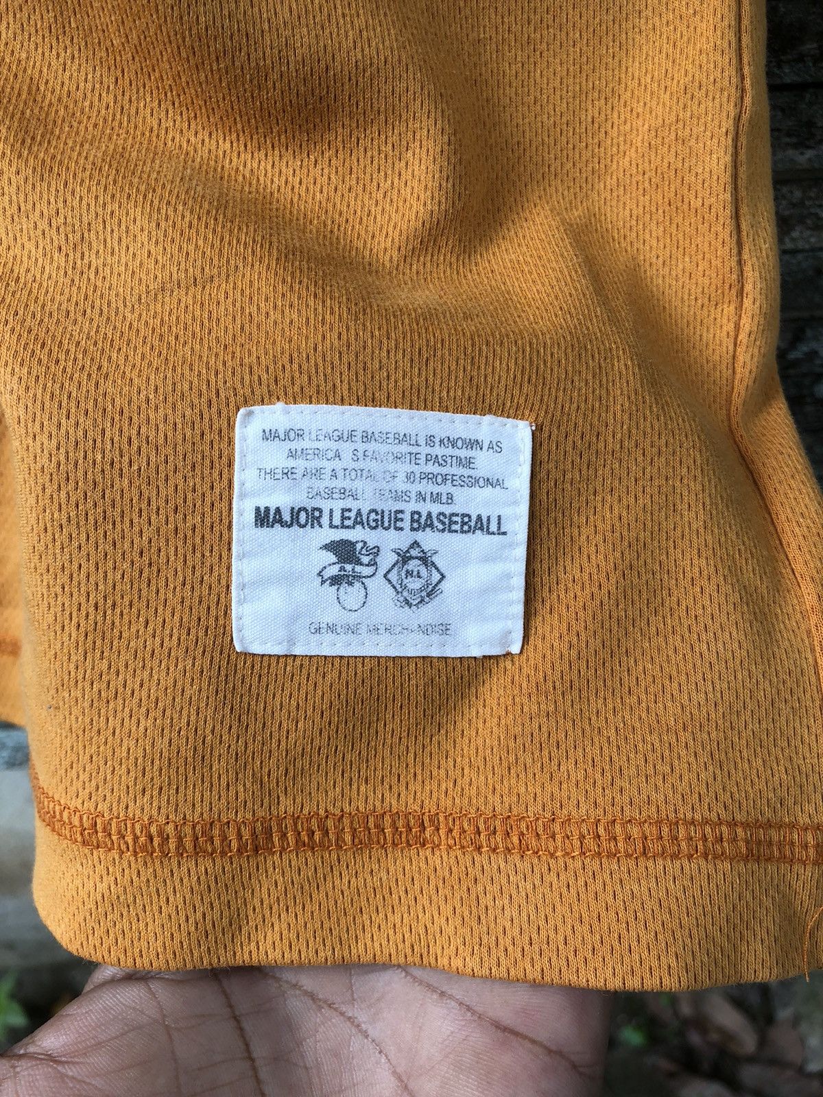 MLB 🔥RARE🔥Uniqlo X MLB New York Mets Jersey Size US XL / EU 56 / 4 - 7 Thumbnail