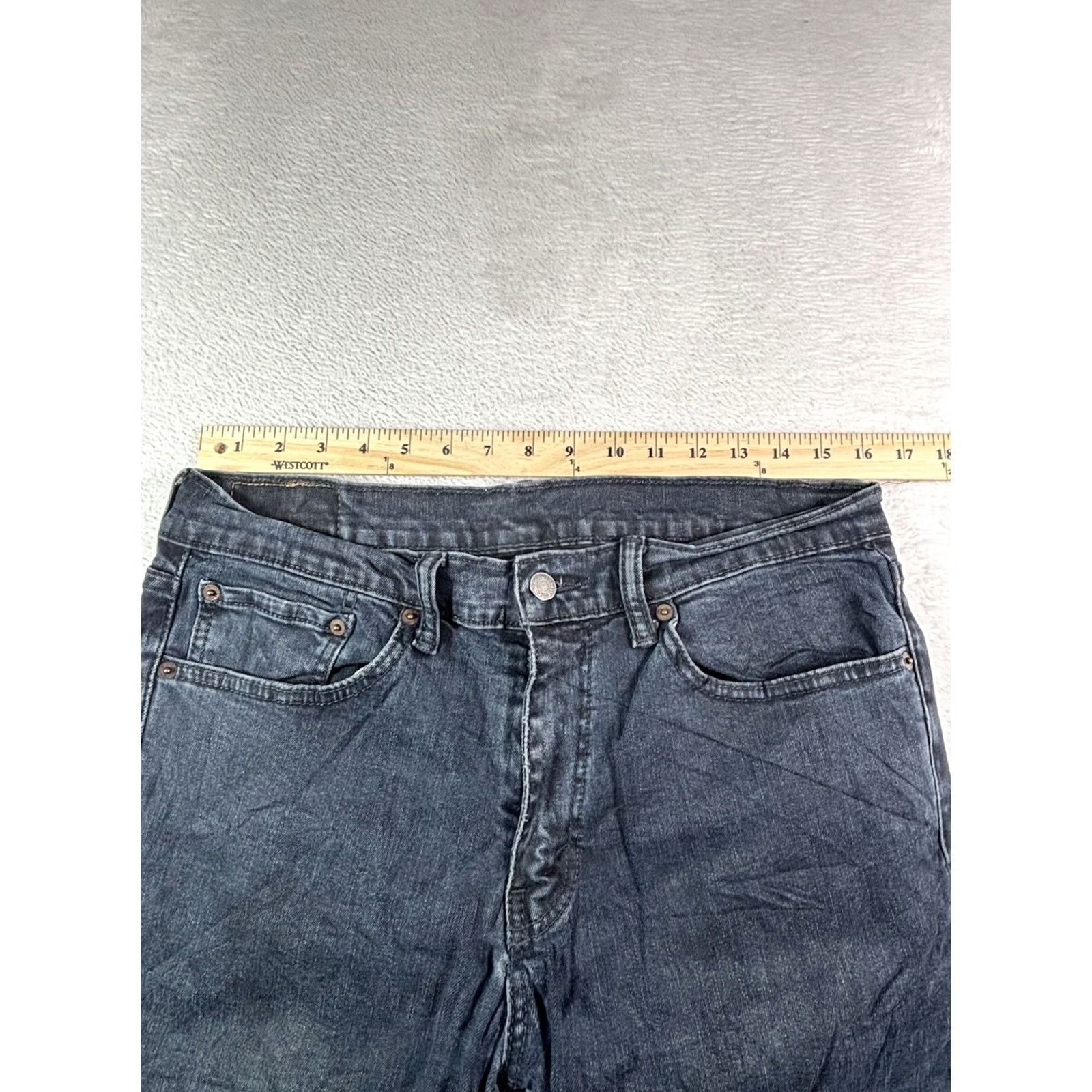 Levi's VINTAGE Levi's 511 Jeans Men Slim 34x32 Distressed Denim Straight Leg 5-Pocket USA 90s Mens Jeans Blue Size US 34 / EU 50 - 7 Thumbnail
