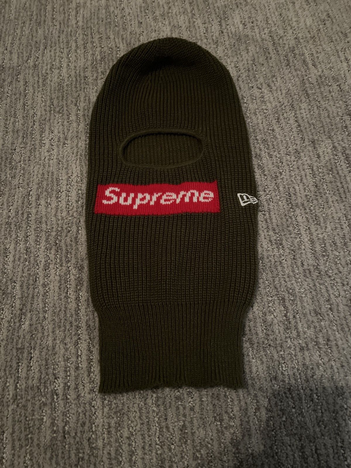 New Era × Supreme 🔥 Supreme New Era Box logo Balaclava Size ONE SIZE - 1 Thumbnail